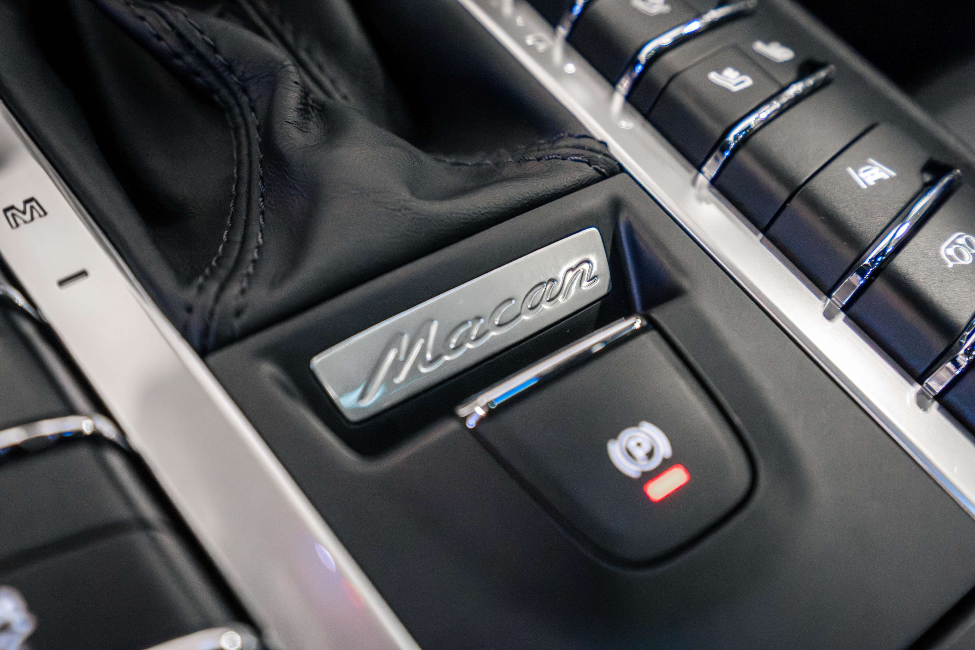 2021 Porsche Macan GTS thumb 34