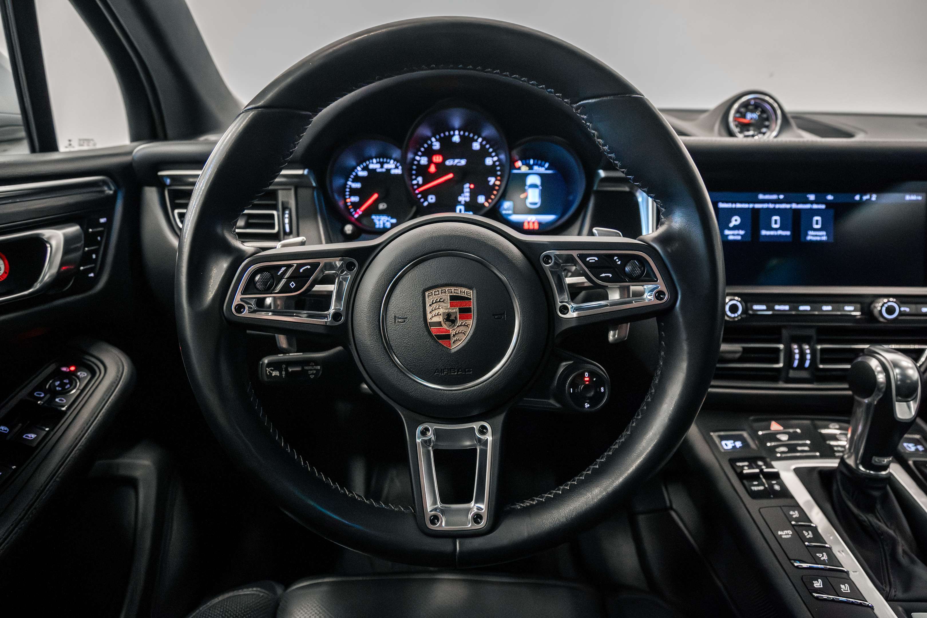 2021 Porsche Macan GTS thumb 23