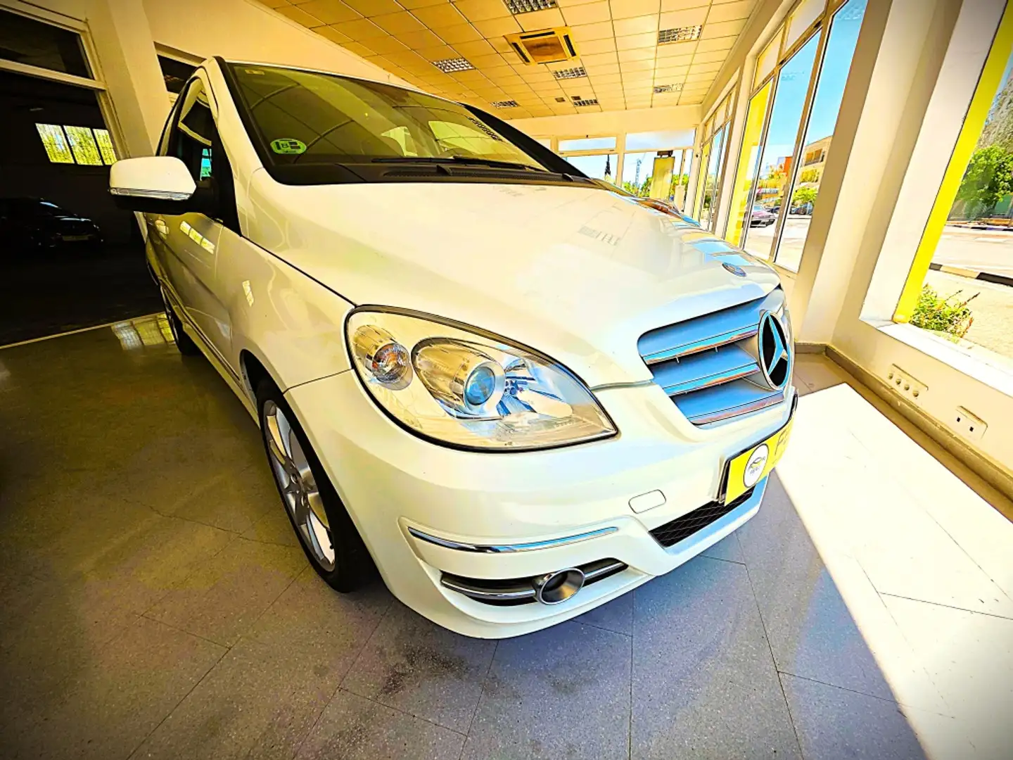 Mercedes-Benz B 180 180CDI Autotronic (9.75) Blanco - 1