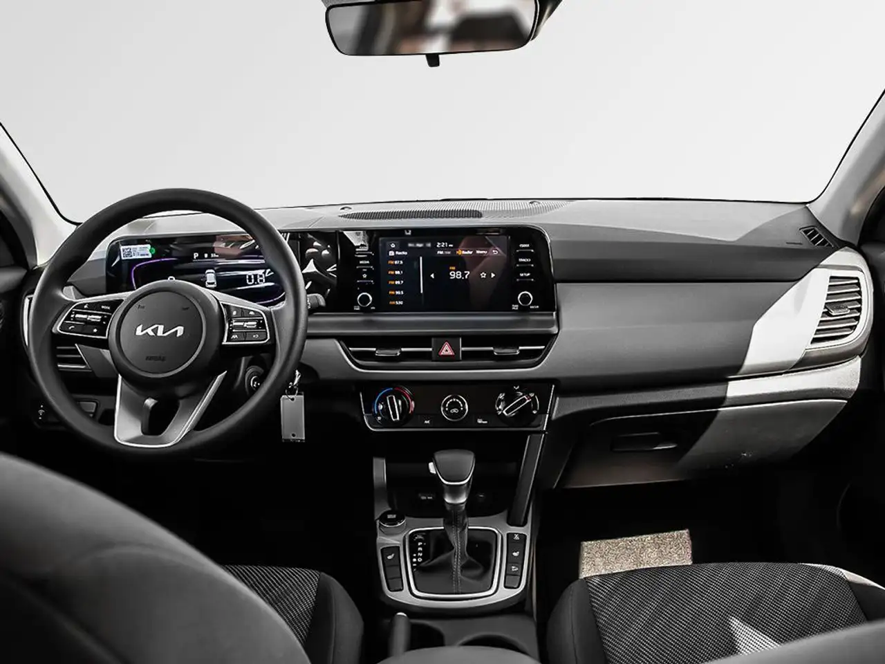 Kia Seltos photo Kia Seltos