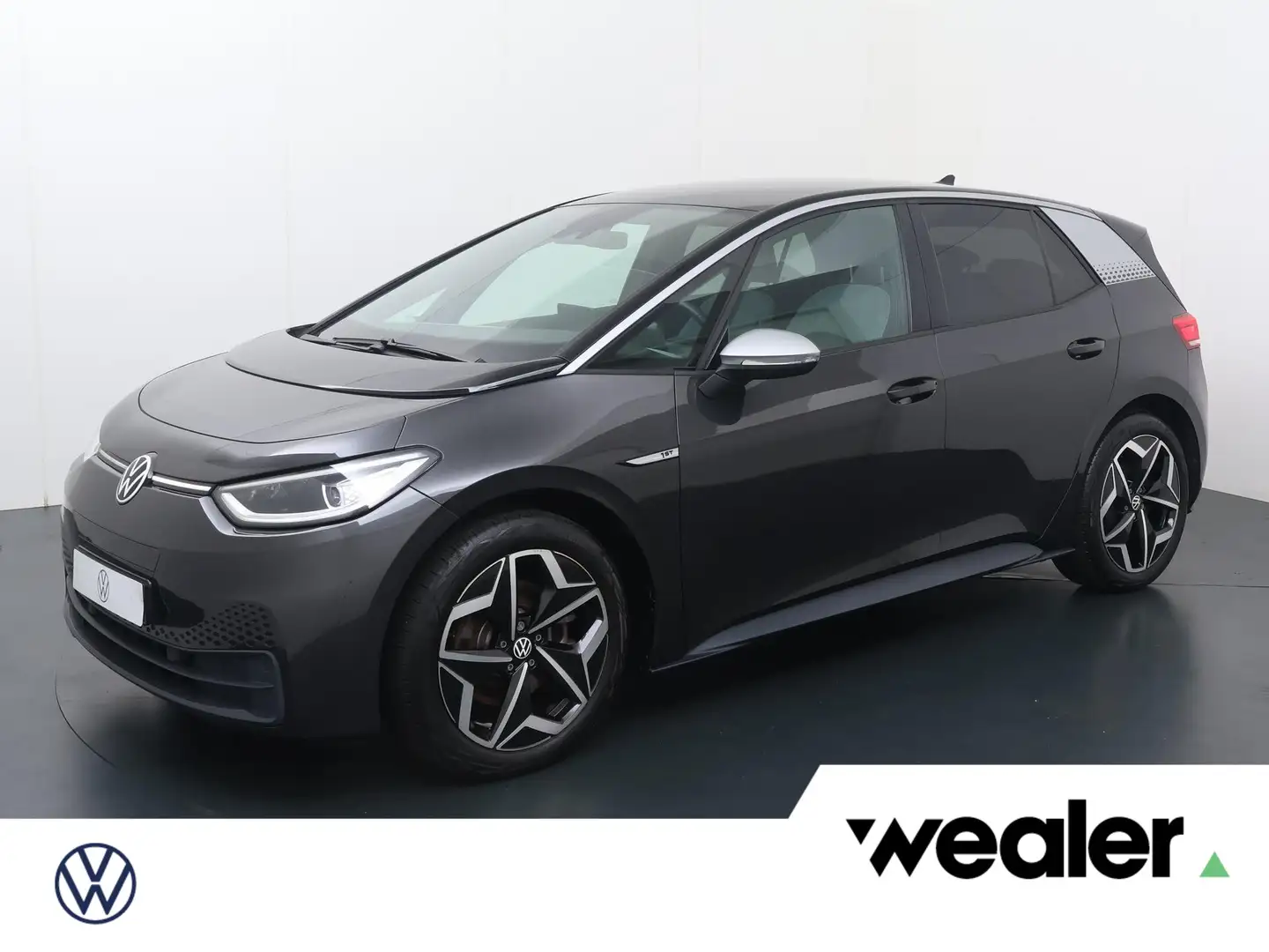 Volkswagen ID.3 First Plus 58 kWh | 204 PK | SoH 92% | Trekhaak | Grijs - 1