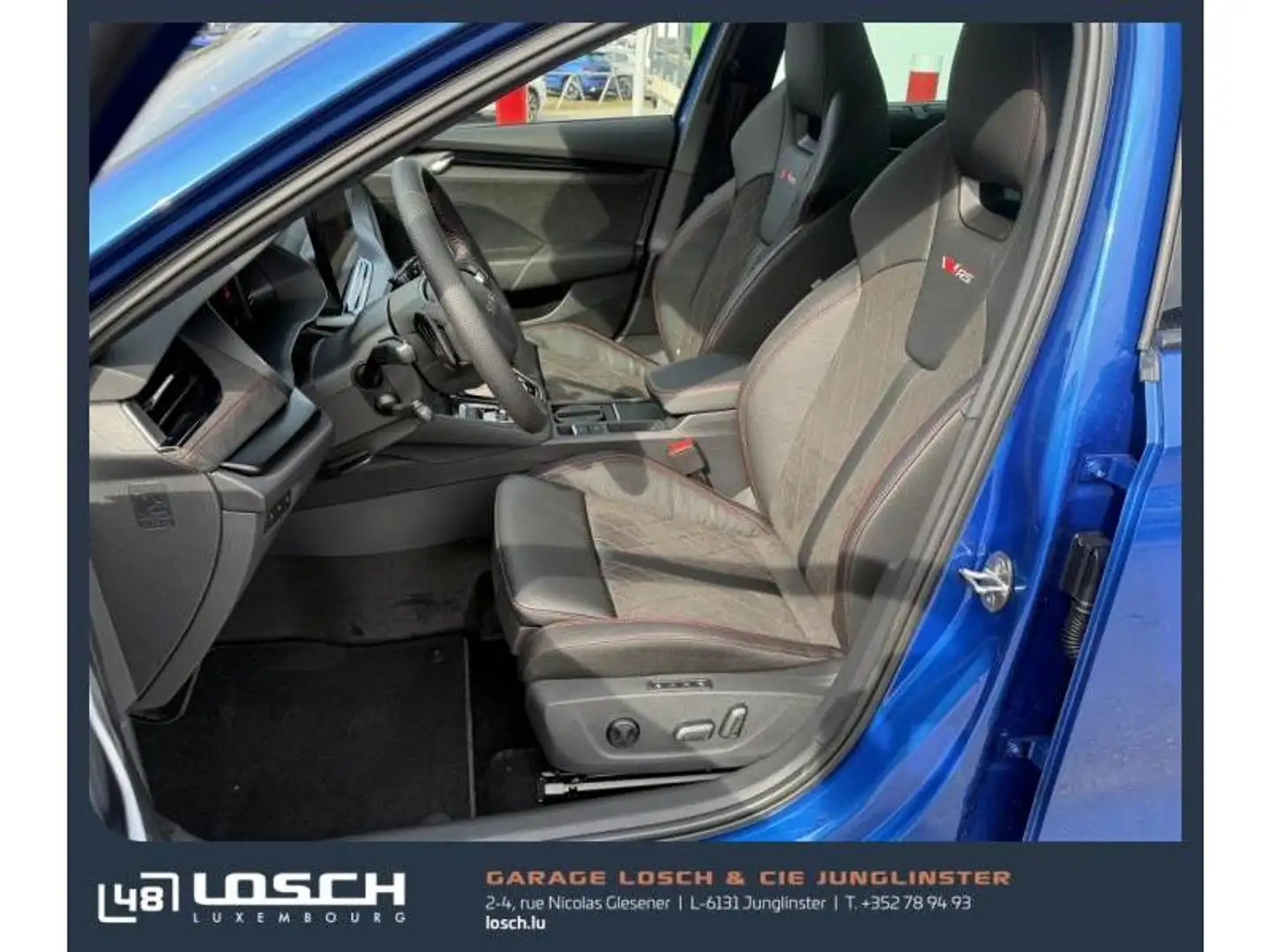 Skoda Octavia Combi RS 2.0 TSI 265 PS DSG7 Bleu - 2