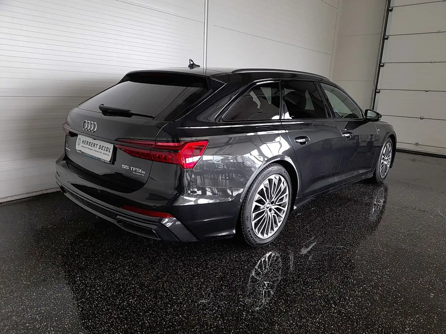 Audi A6 Avant S-LINE COMPETITION 55 TFSI e  quattro S-t... Grijs - 2
