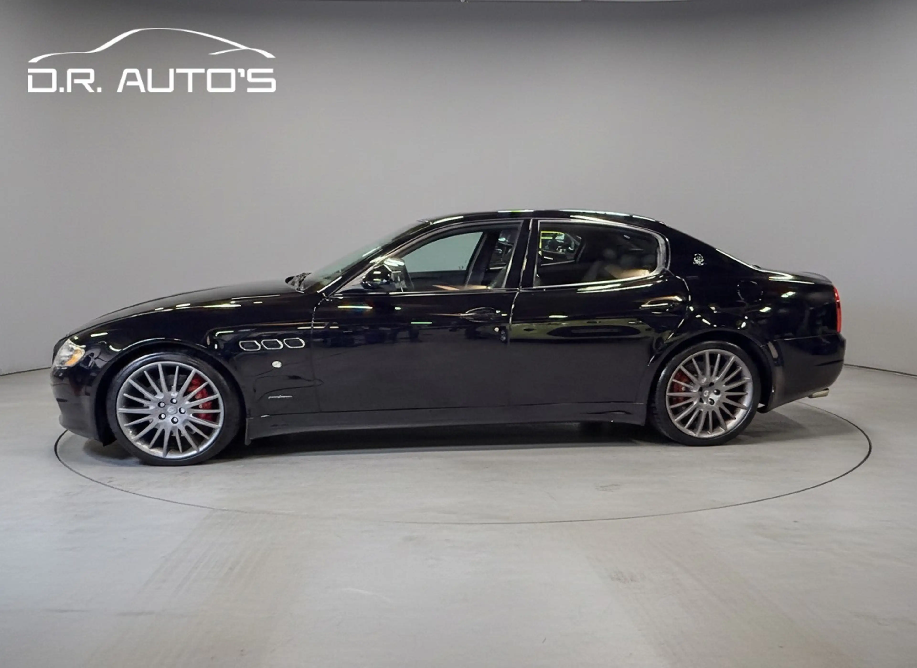 Maserati Quattroporte 4.7 S Executive GTS — photo 4
