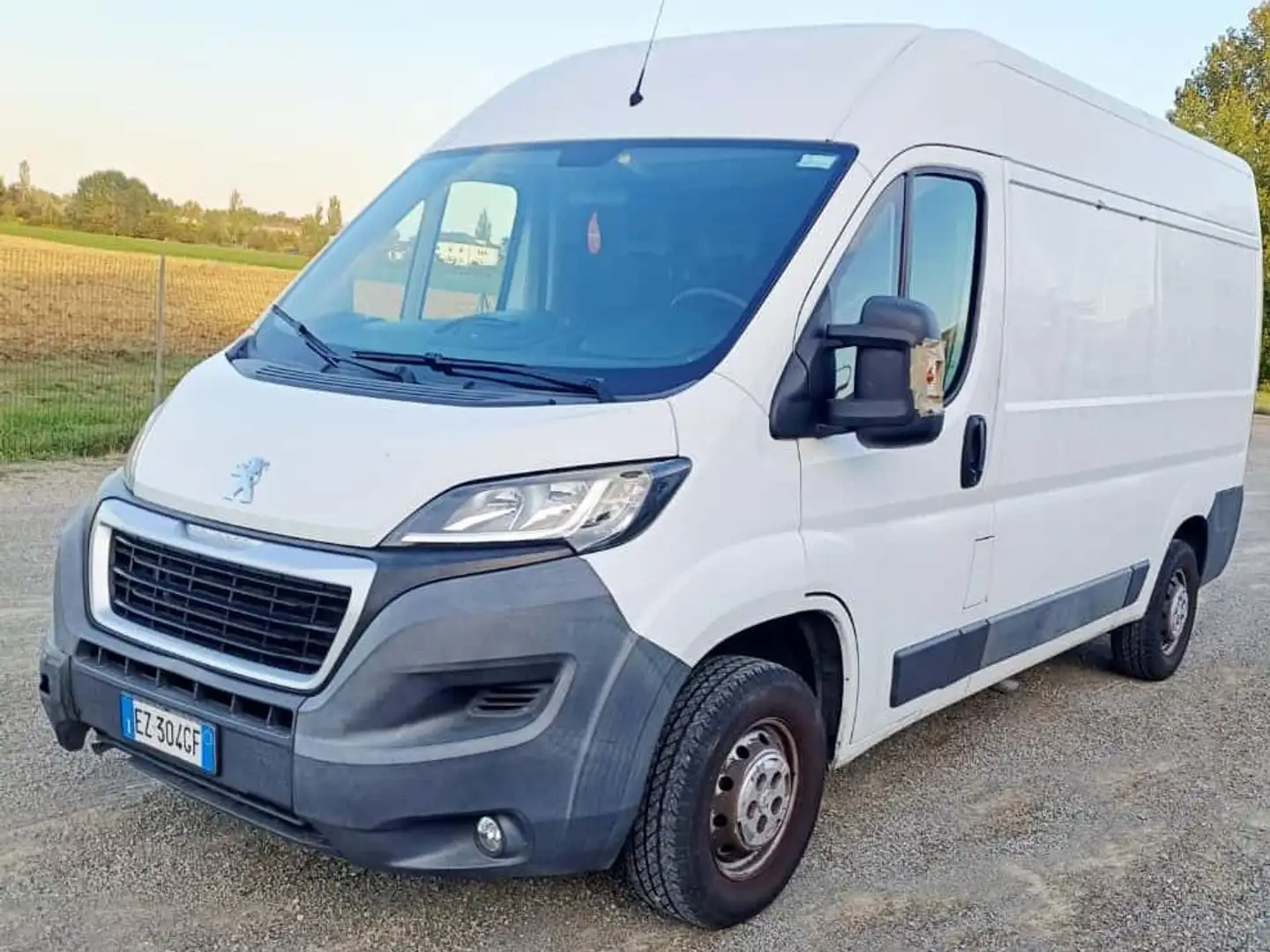 Peugeot Boxer Bílá - 2