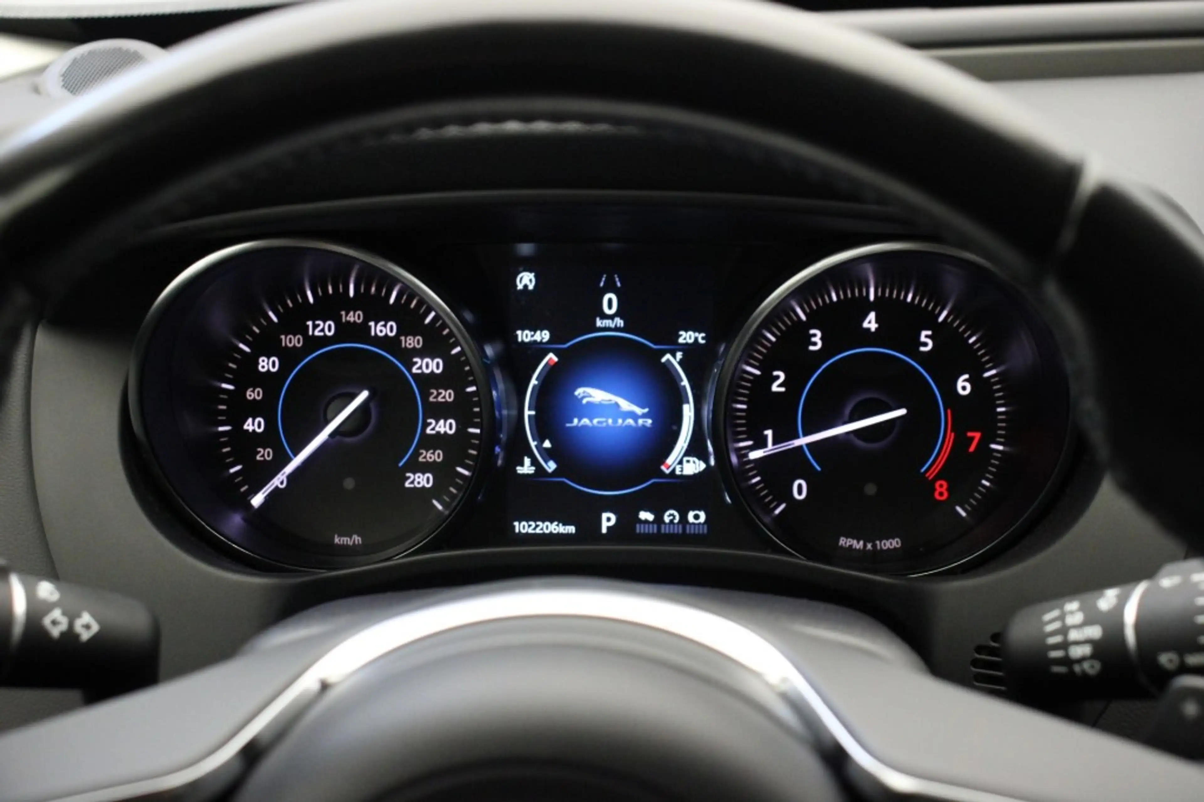 Jaguar XE Sedan 2.0t Pure Automaat - Navi, Camera, Leer, Sto — photo 23