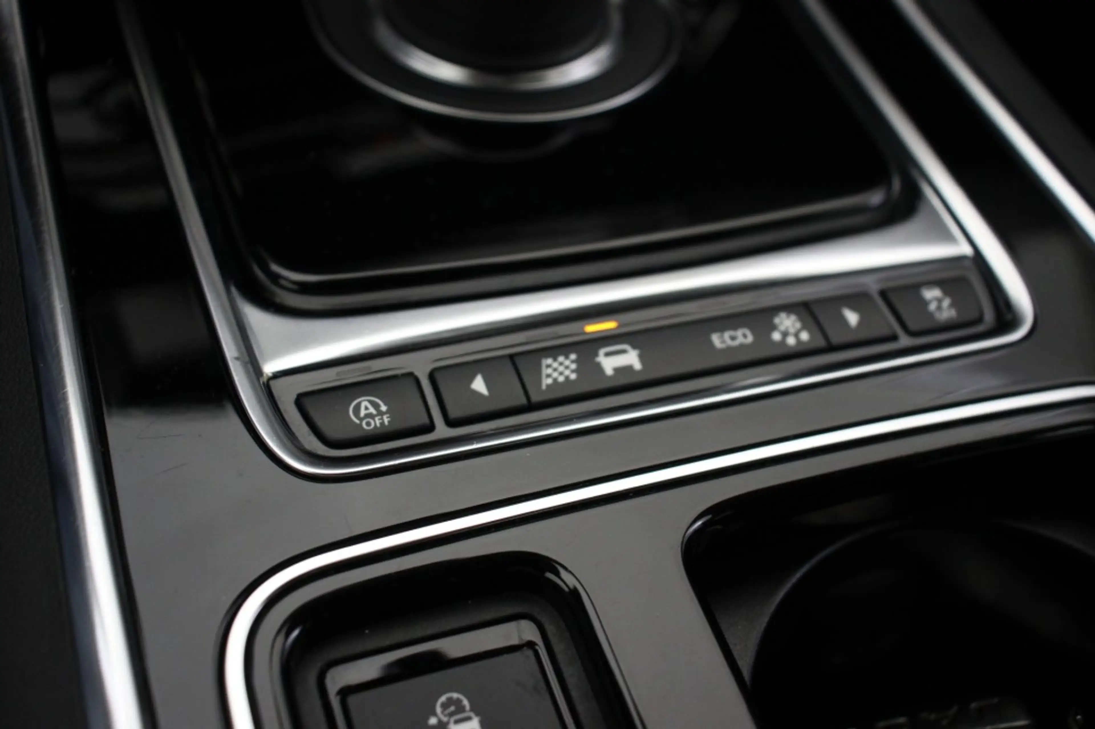Jaguar XE Sedan 2.0t Pure Automaat - Navi, Camera, Leer, Sto — photo 28