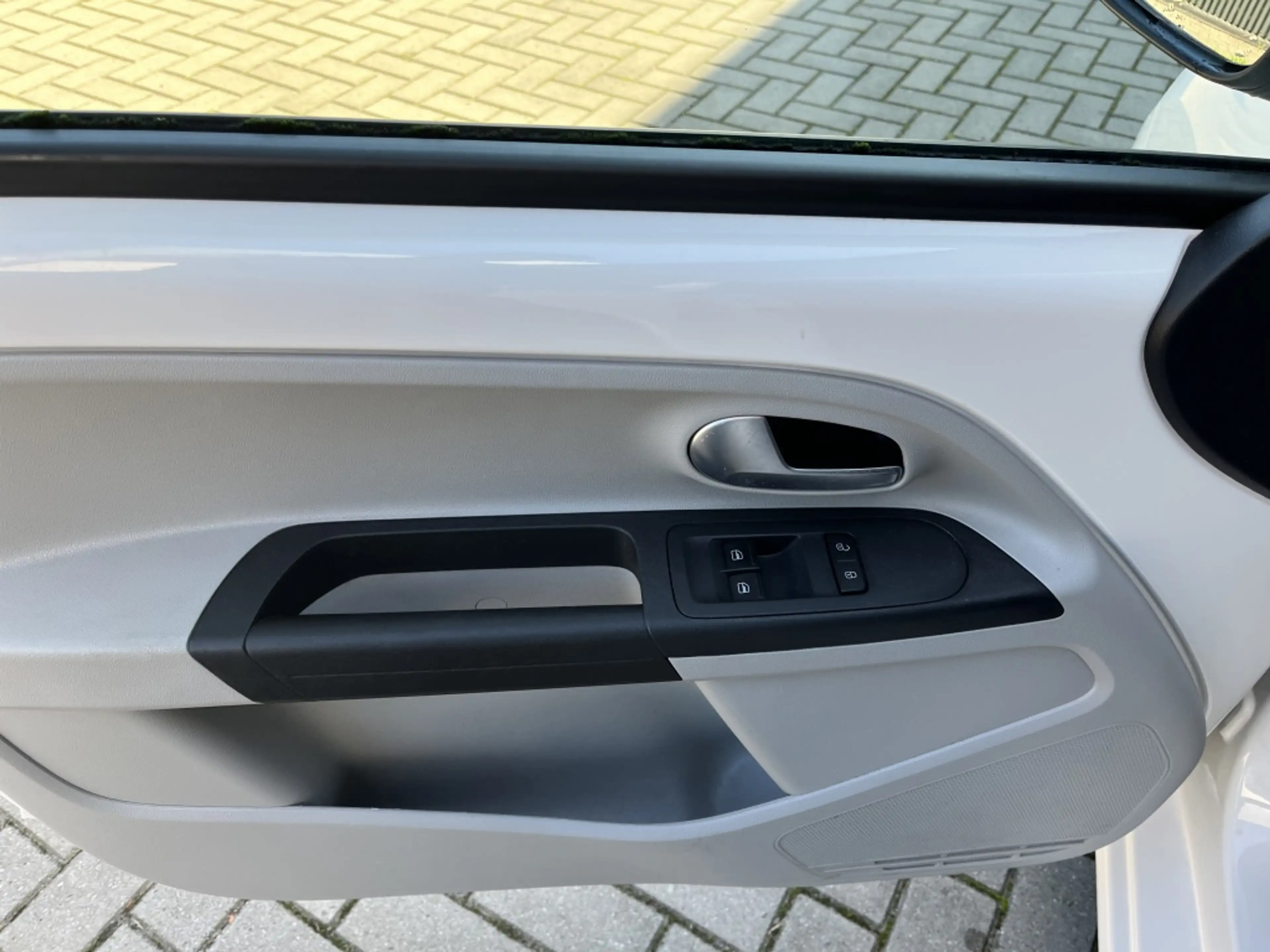 SEAT Mii 1.0 Style Intense — photo 8