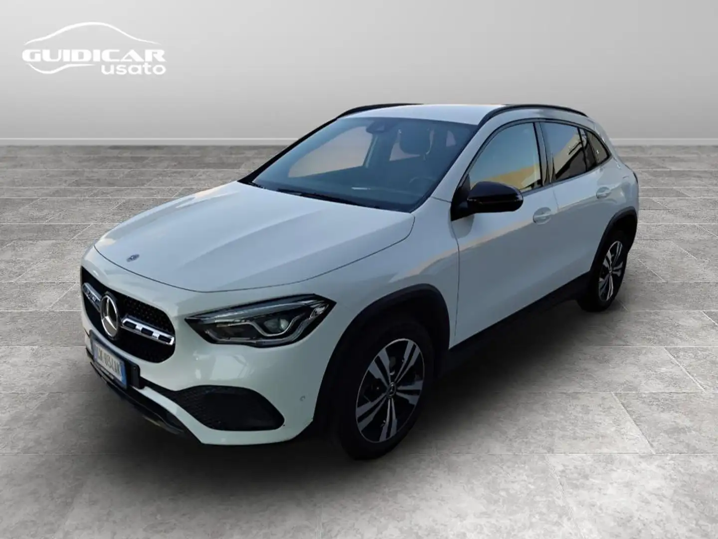 Mercedes-Benz GLA 250 eq-power Sport Plus auto Bianco - 1