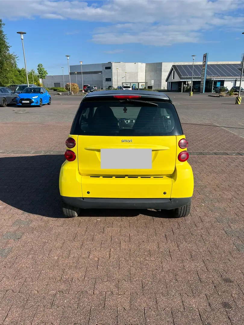 smart forTwo COUPE - 2
