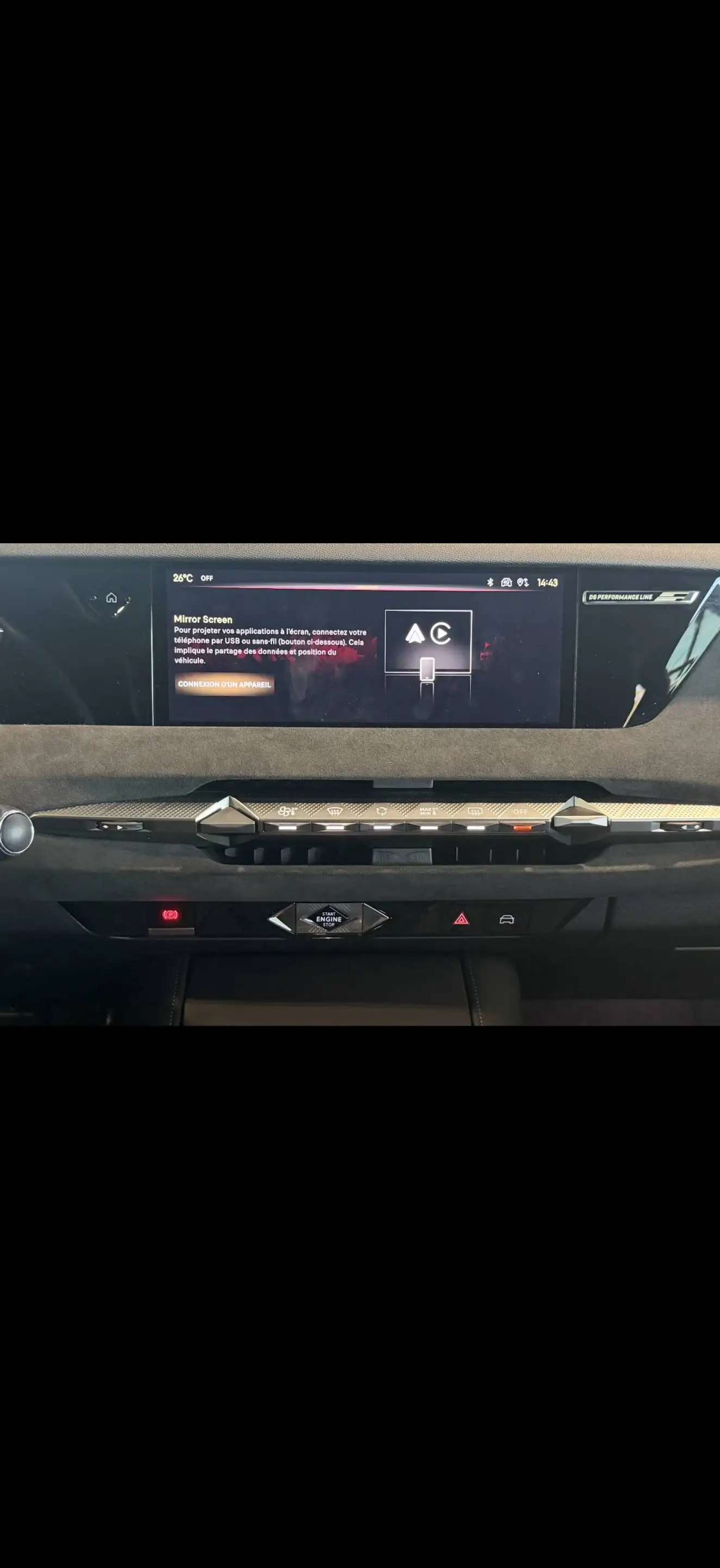 DS Automobiles N°4 N°4 1.2 Hybrid DS Performance Line DS Performance Line — photo 13