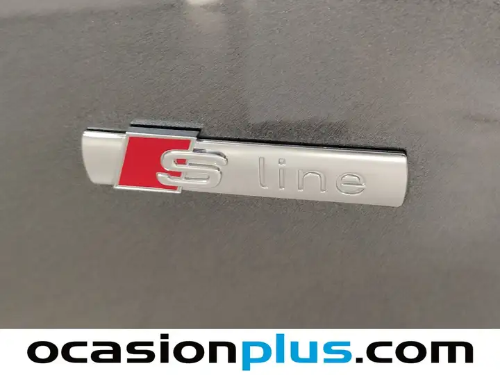 Audi Q2 S line 30 TDI 2021, foto 5