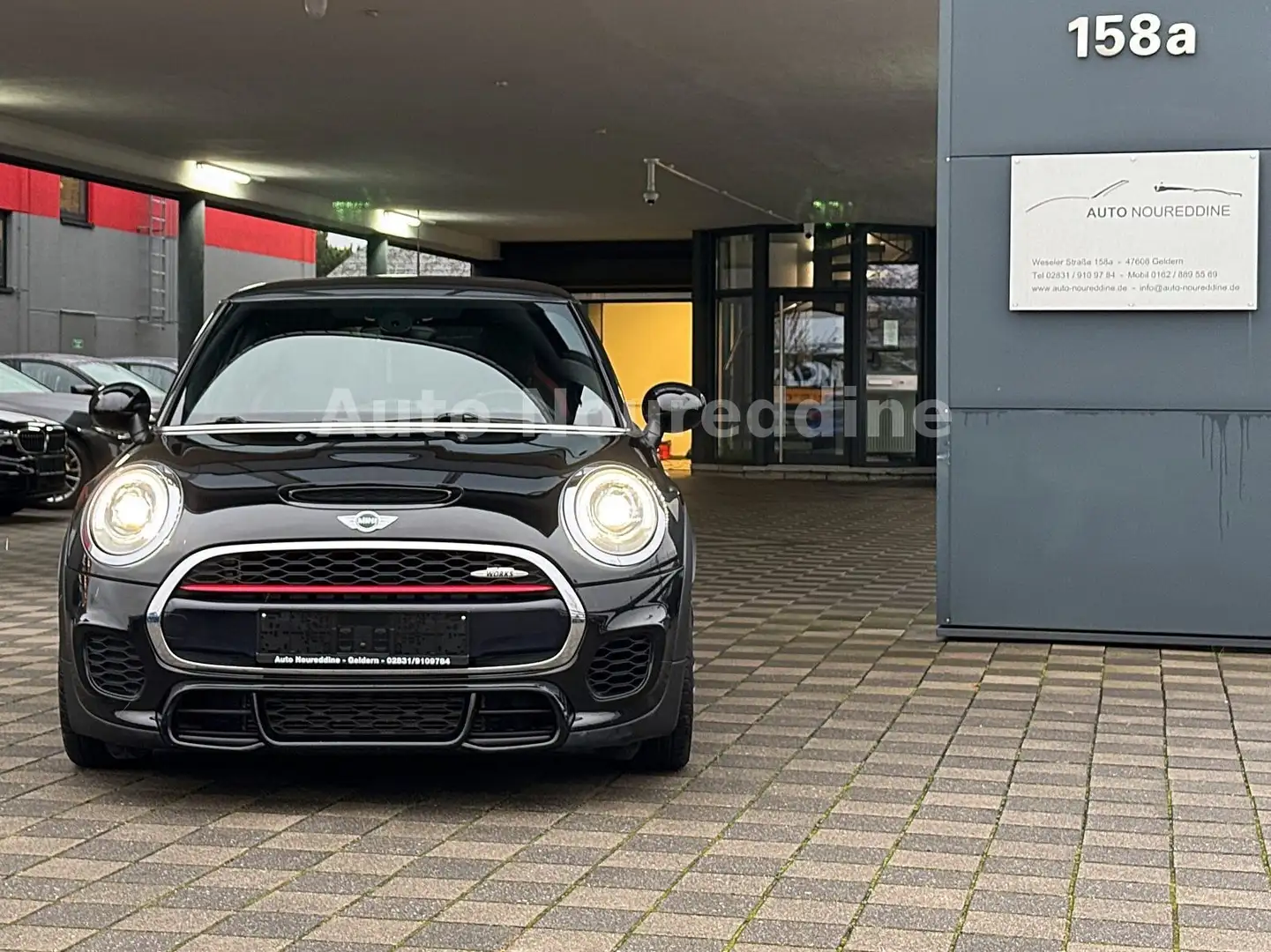MINI John Cooper Works Facelift*Top Ausstattung*2.Hd* Noir - 2