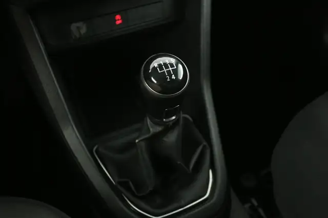 Volkswagen Caddy view 21