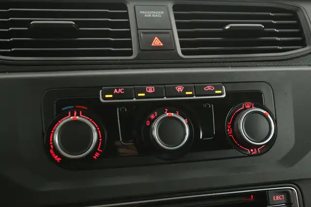 Volkswagen Caddy view 16