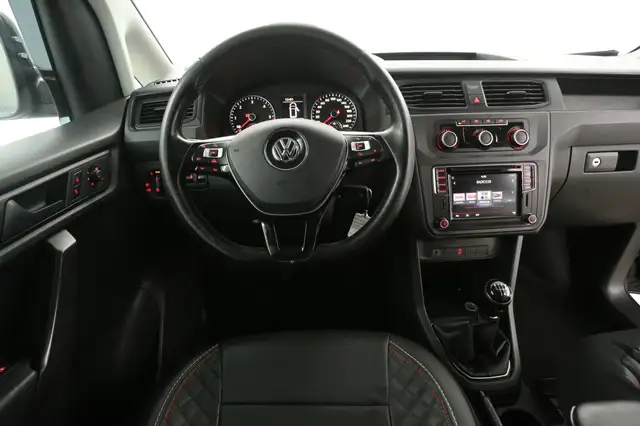 Volkswagen Caddy view 2