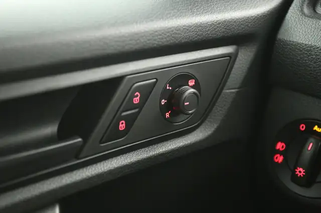 Volkswagen Caddy view 20
