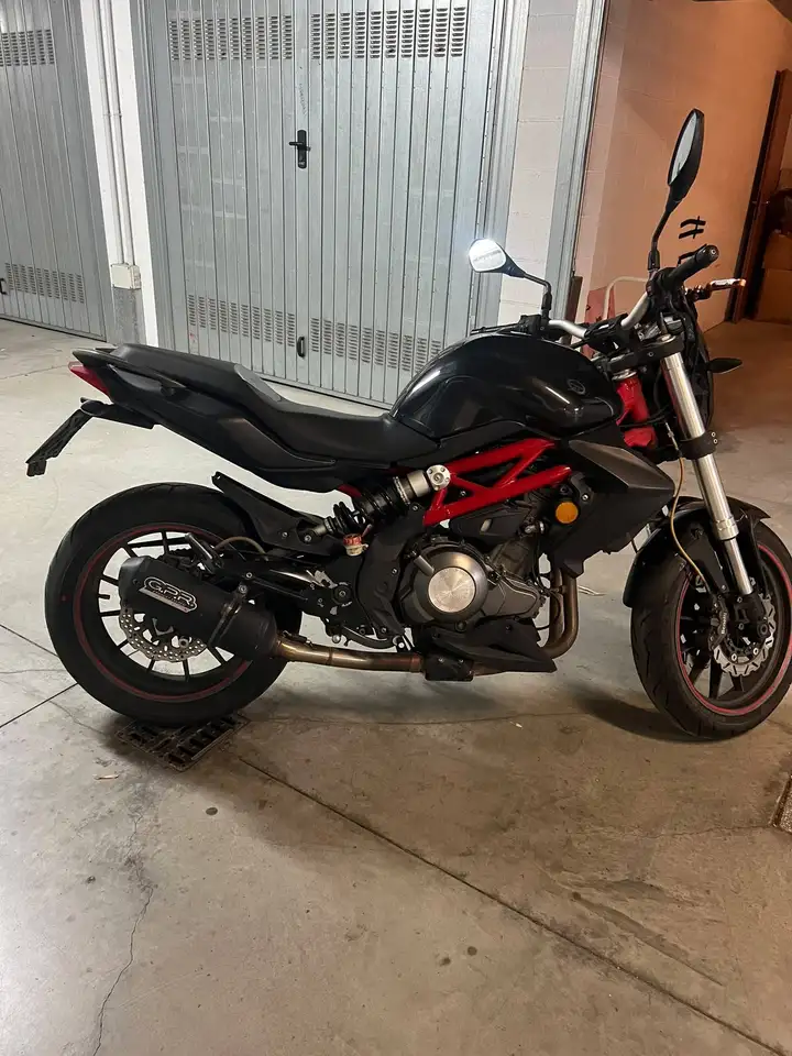 Benelli BN 302