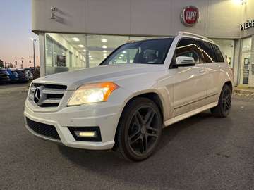GLK 350 HEATED LEATHER SEATS + PANORAMIC ROOF + AWD + CRUISE CONTROL + SPORT STEERING WHEEL + TINTED WINDOWS / SIEGES EN 