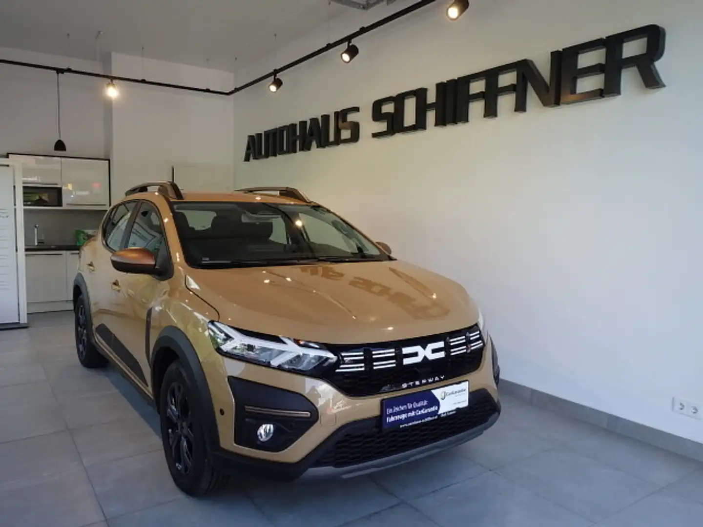 Dacia Sandero Stepway Extreme+ TCe 90 Beige - 2