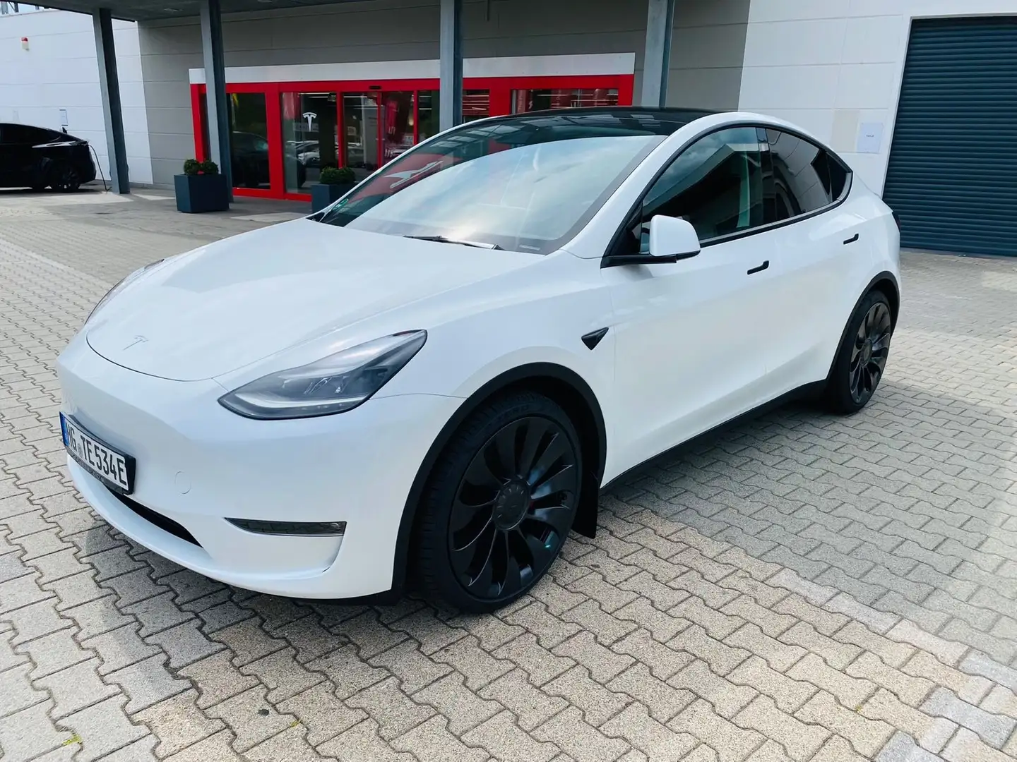Tesla Model Y Performance DualMotor AWD+AHK - MIETEN ! Weiß - 1