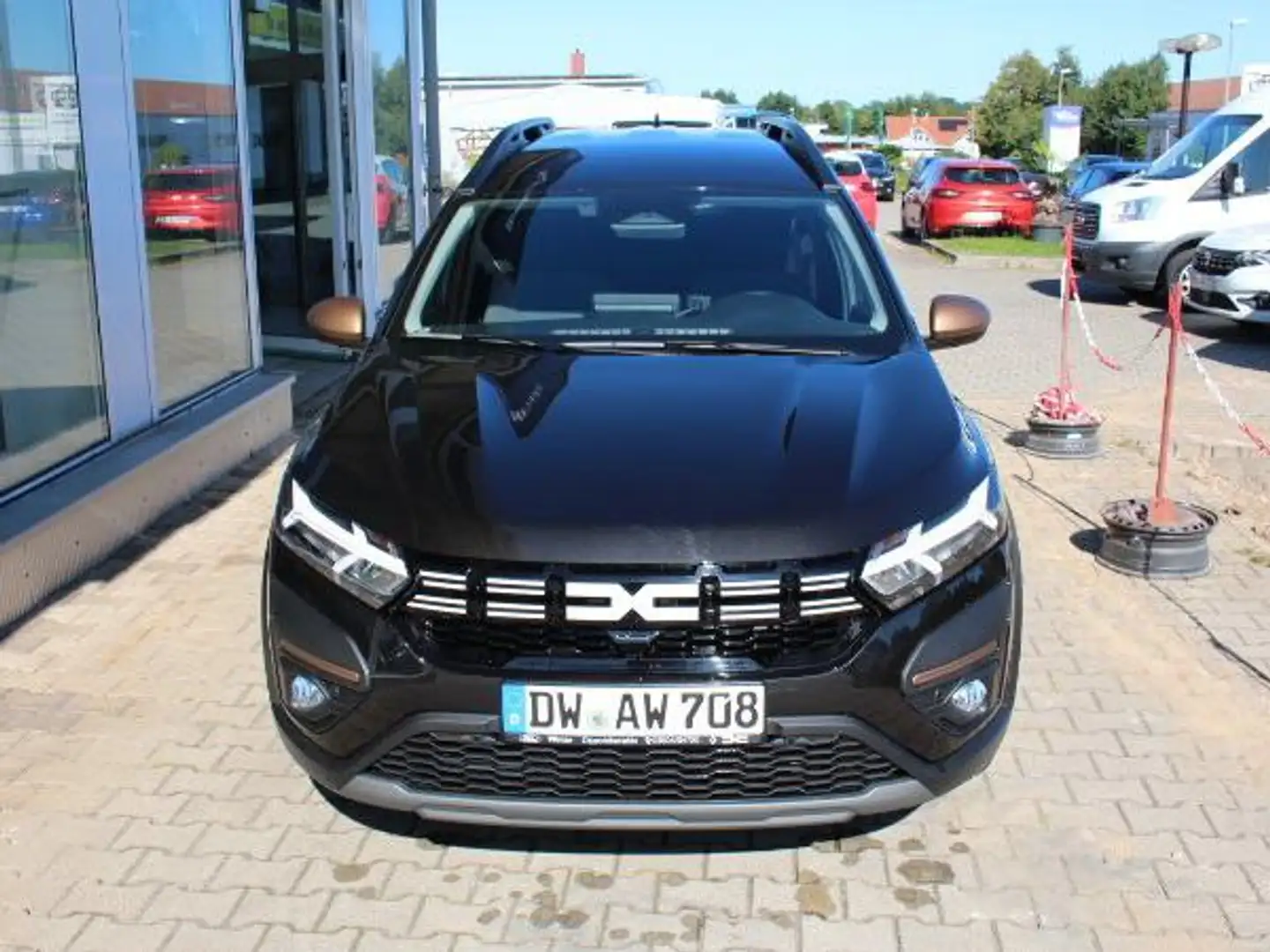 Dacia Jogger TCe 110 (7-Sitzer) Extreme Schwarz - 2