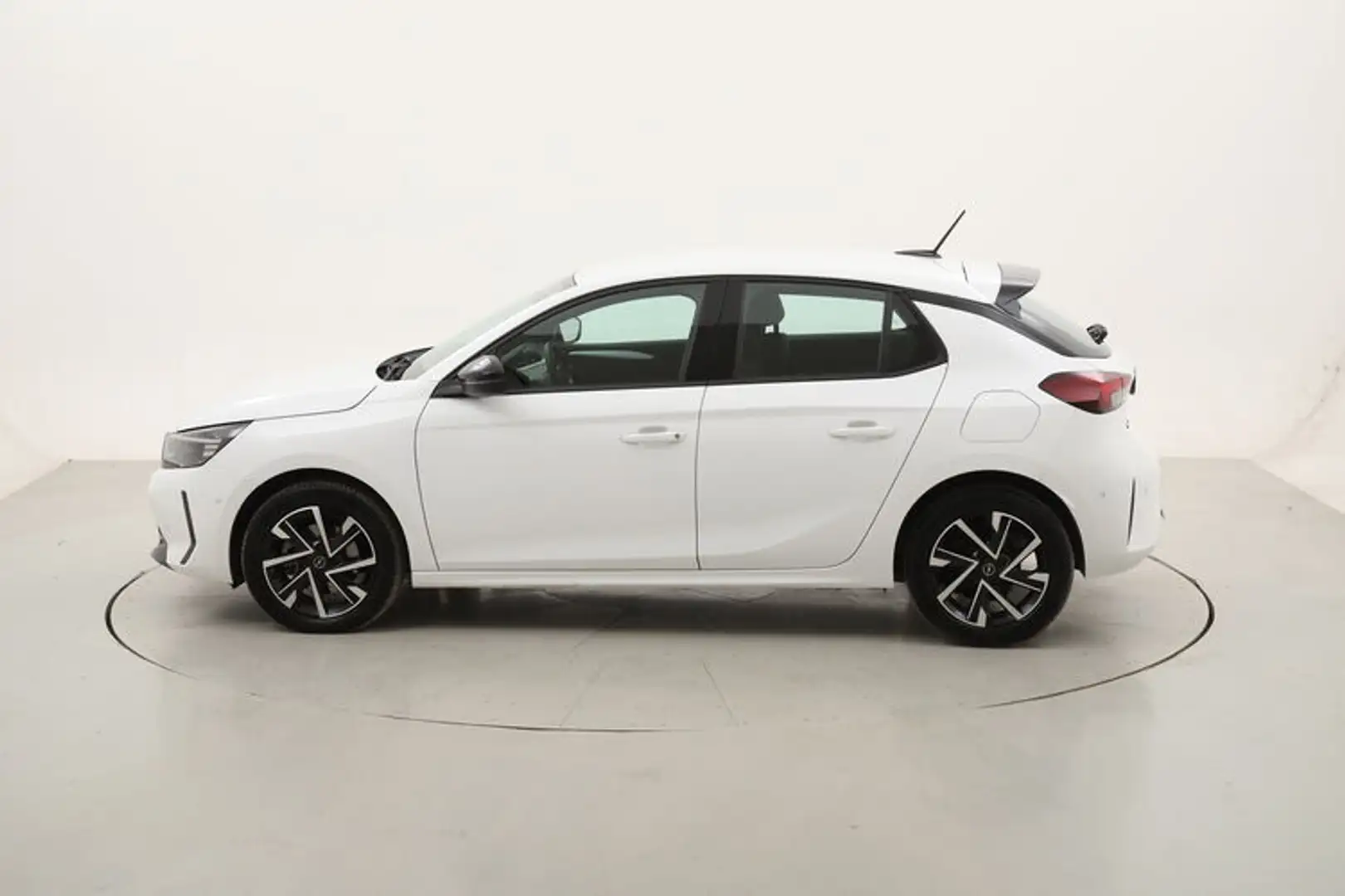 Opel Corsa GS 1.2 Benzina 101CV Blanc - 2