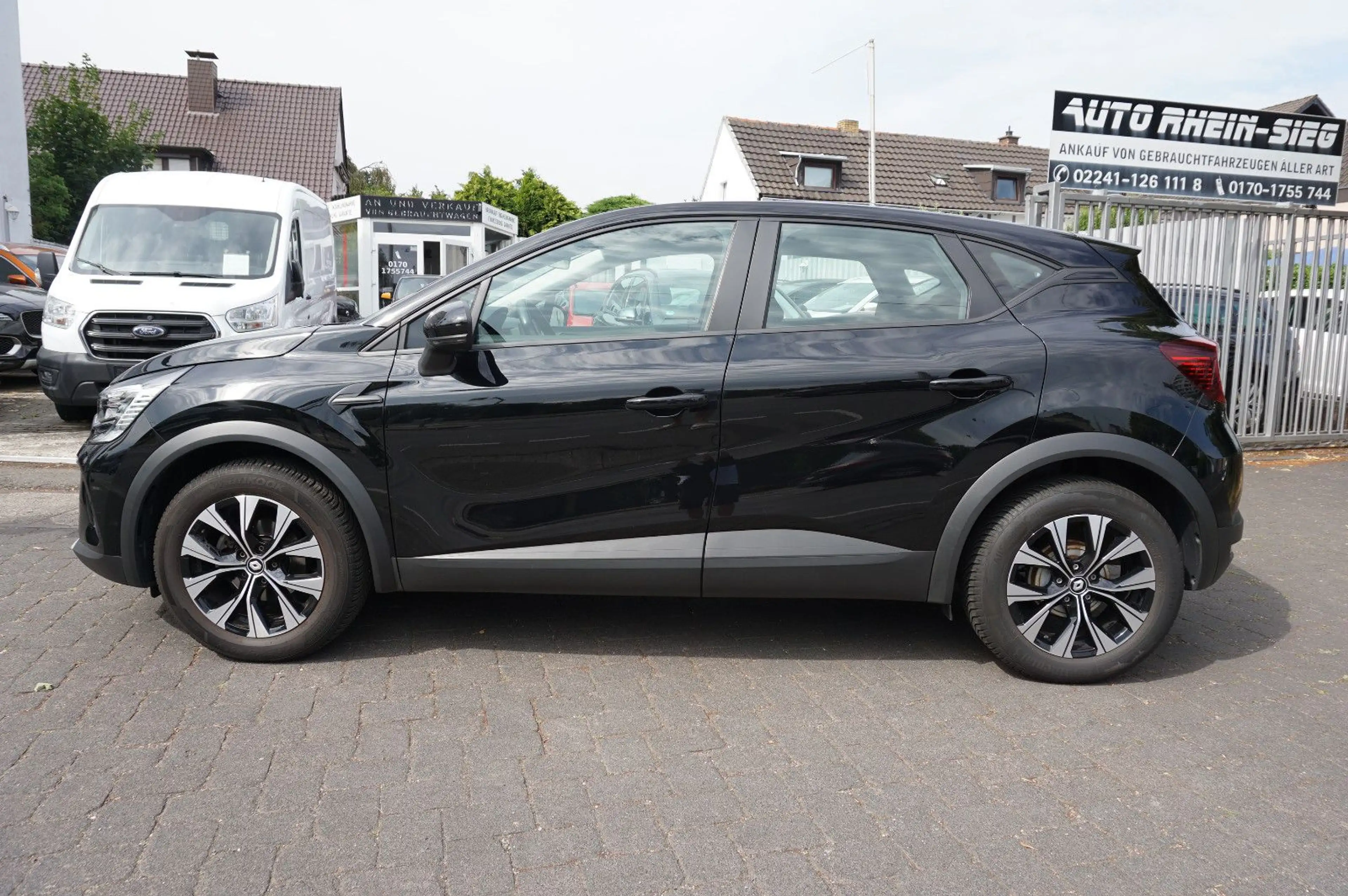 Renault Captur II Equilibre 2-Hand/Klima/Navi/Wenig km!! — photo 9