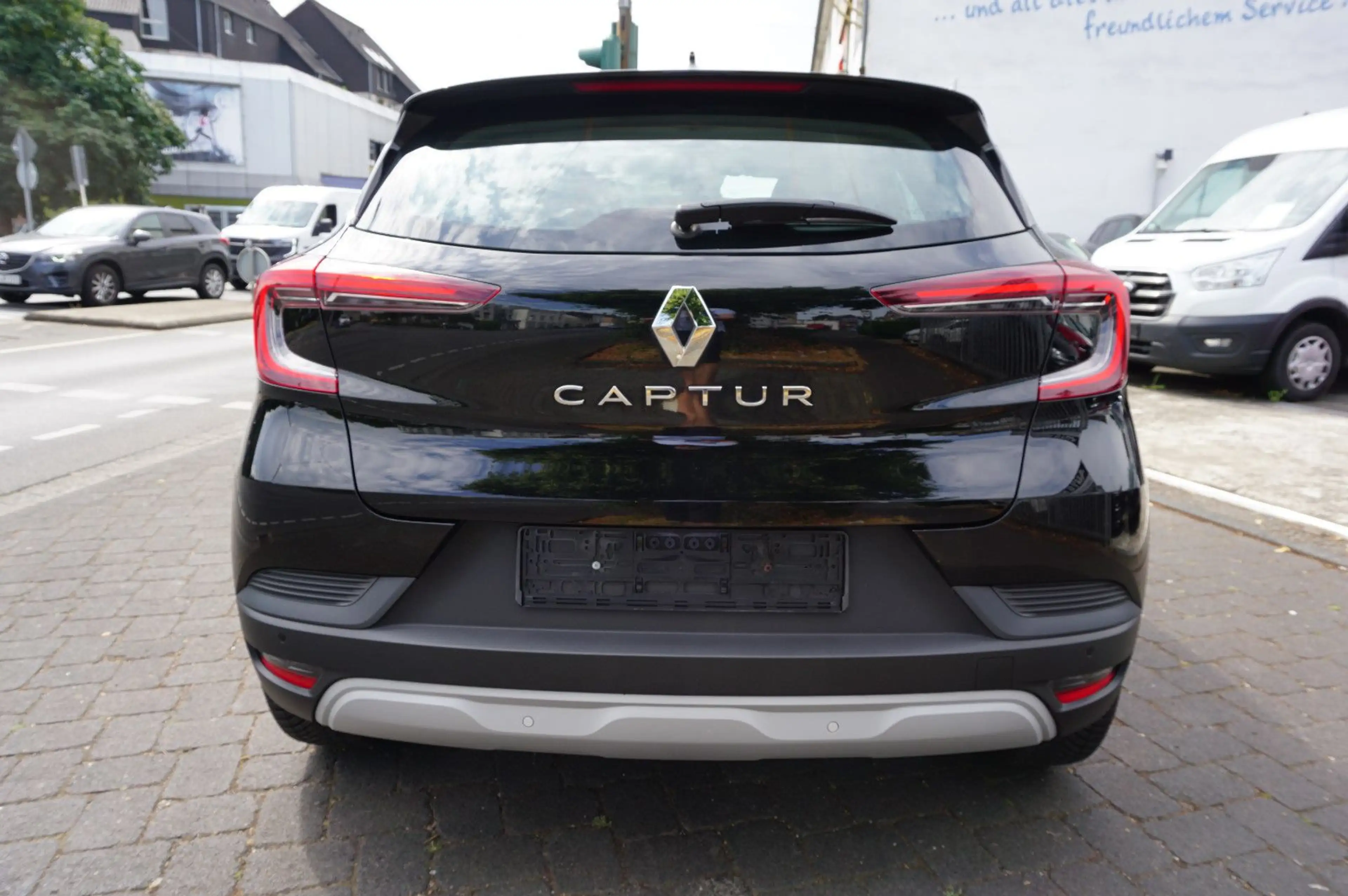 Renault Captur II Equilibre 2-Hand/Klima/Navi/Wenig km!! — photo 7