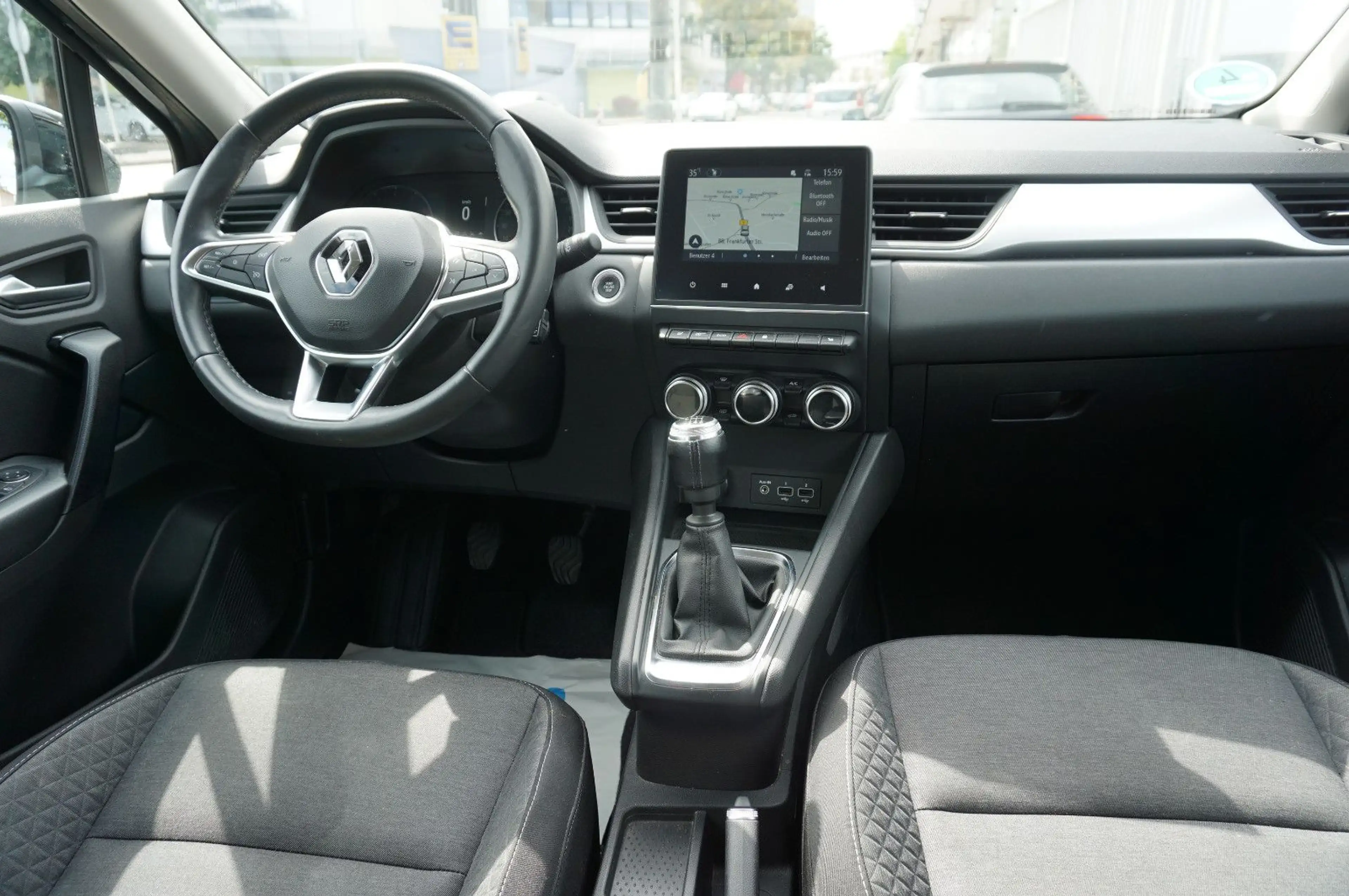 Renault Captur II Equilibre 2-Hand/Klima/Navi/Wenig km!! — photo 13