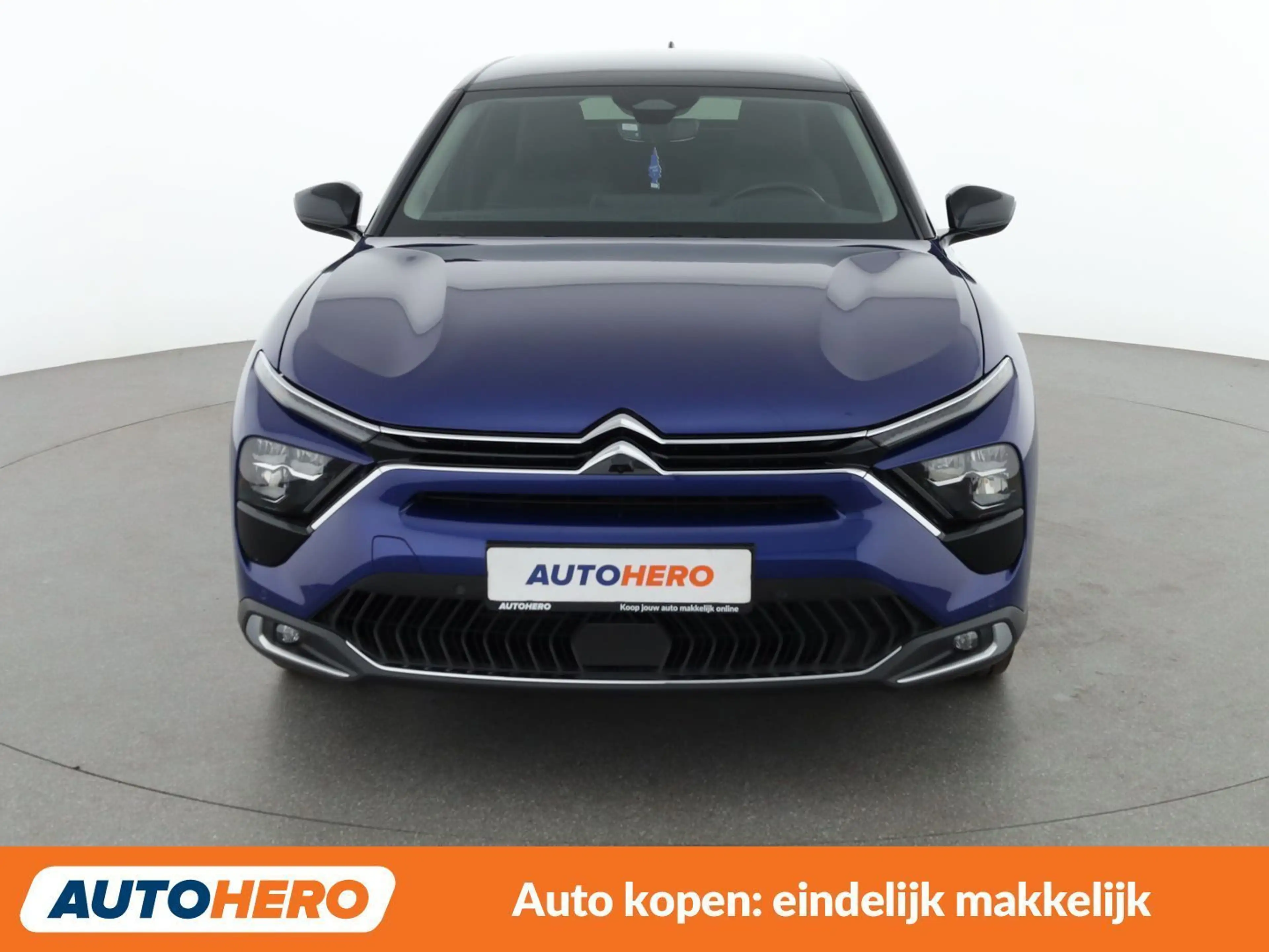 Citroen C5 X 1.6 Plug-in Hybrid Shine Pack — photo 9