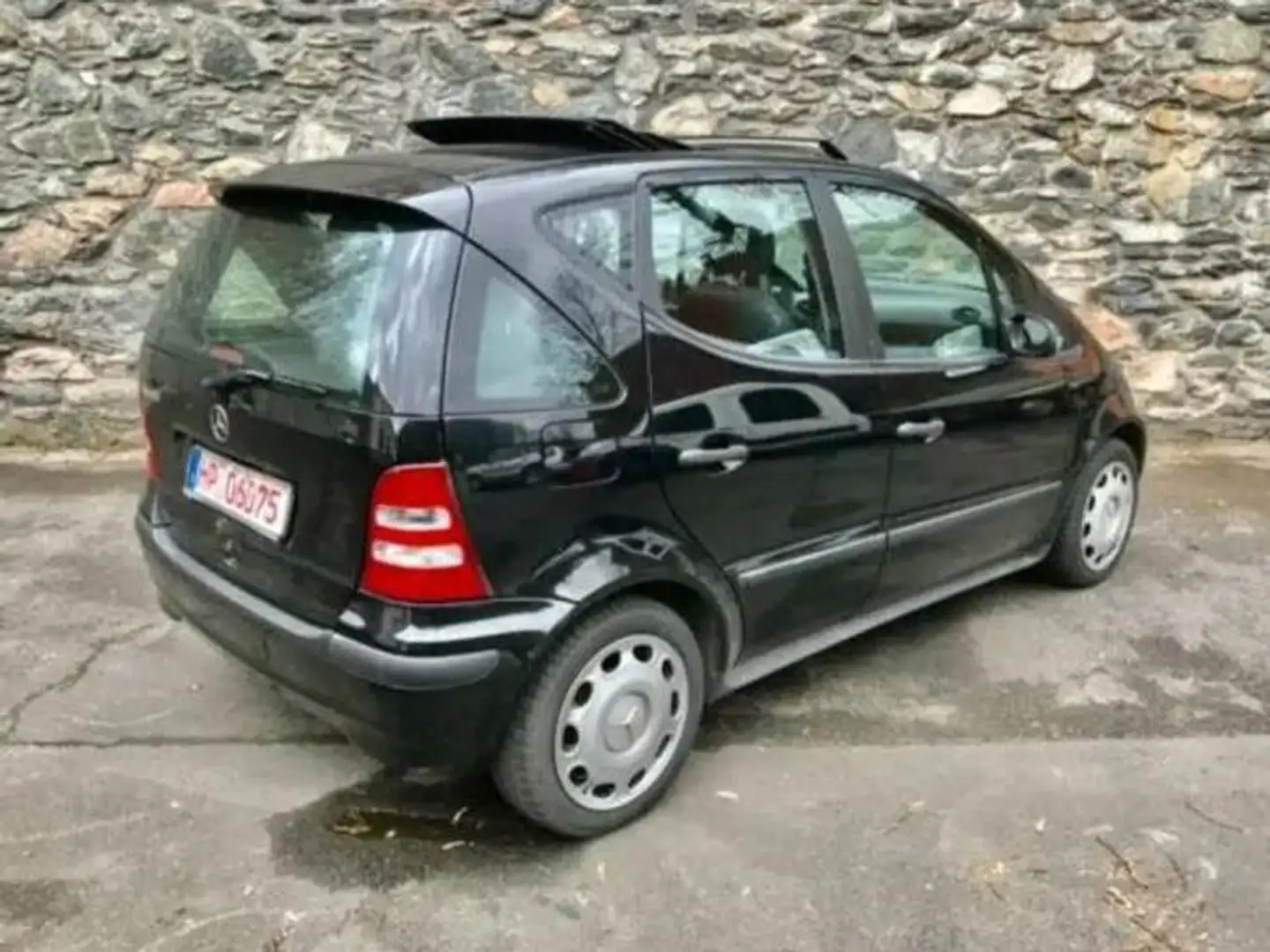Mercedes-Benz A 160 A-Klasse Classic Piccadilly Schwarz - 2