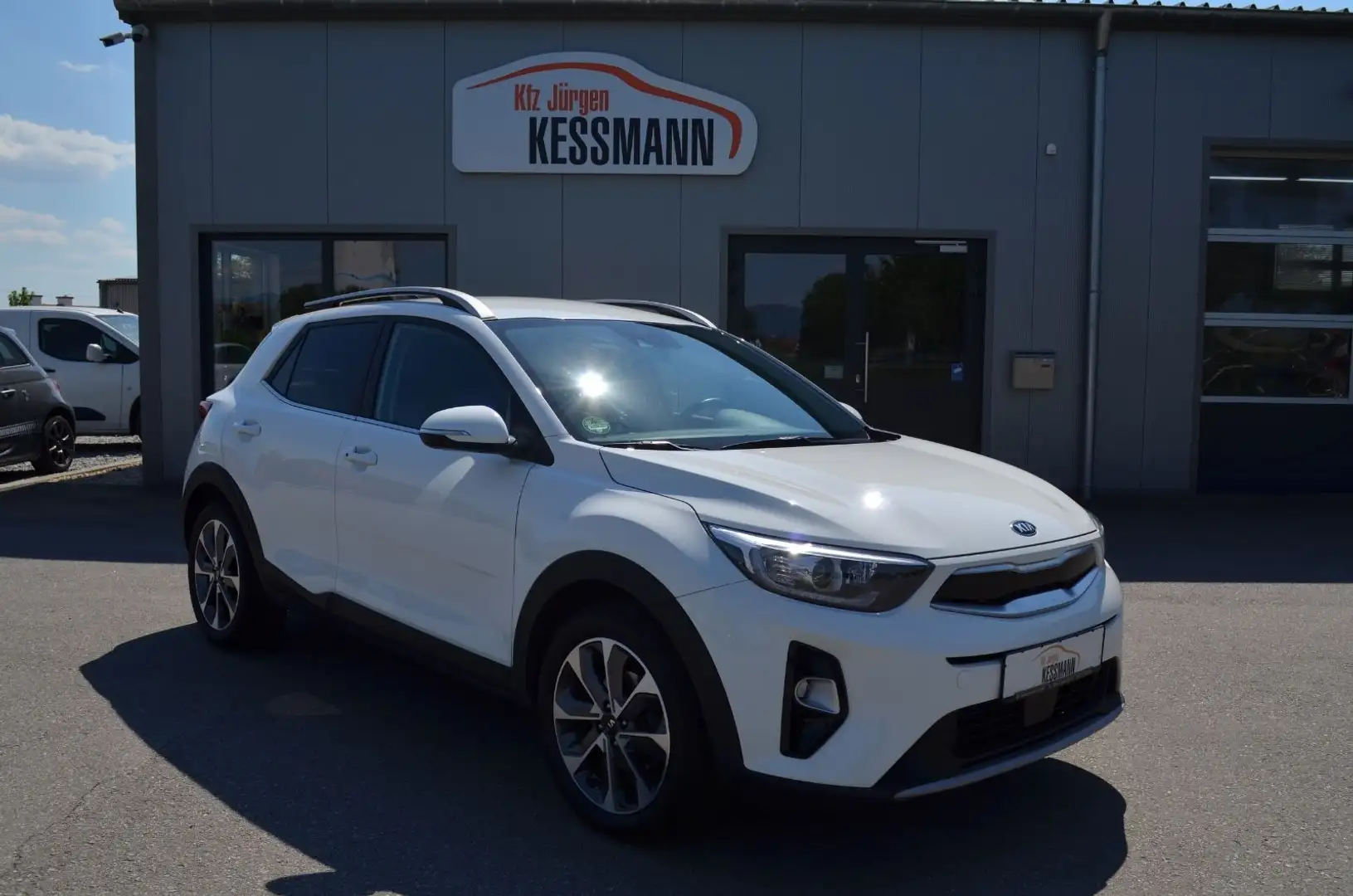 Kia Stonic 1.6 CRDi Spirit Wit - 1