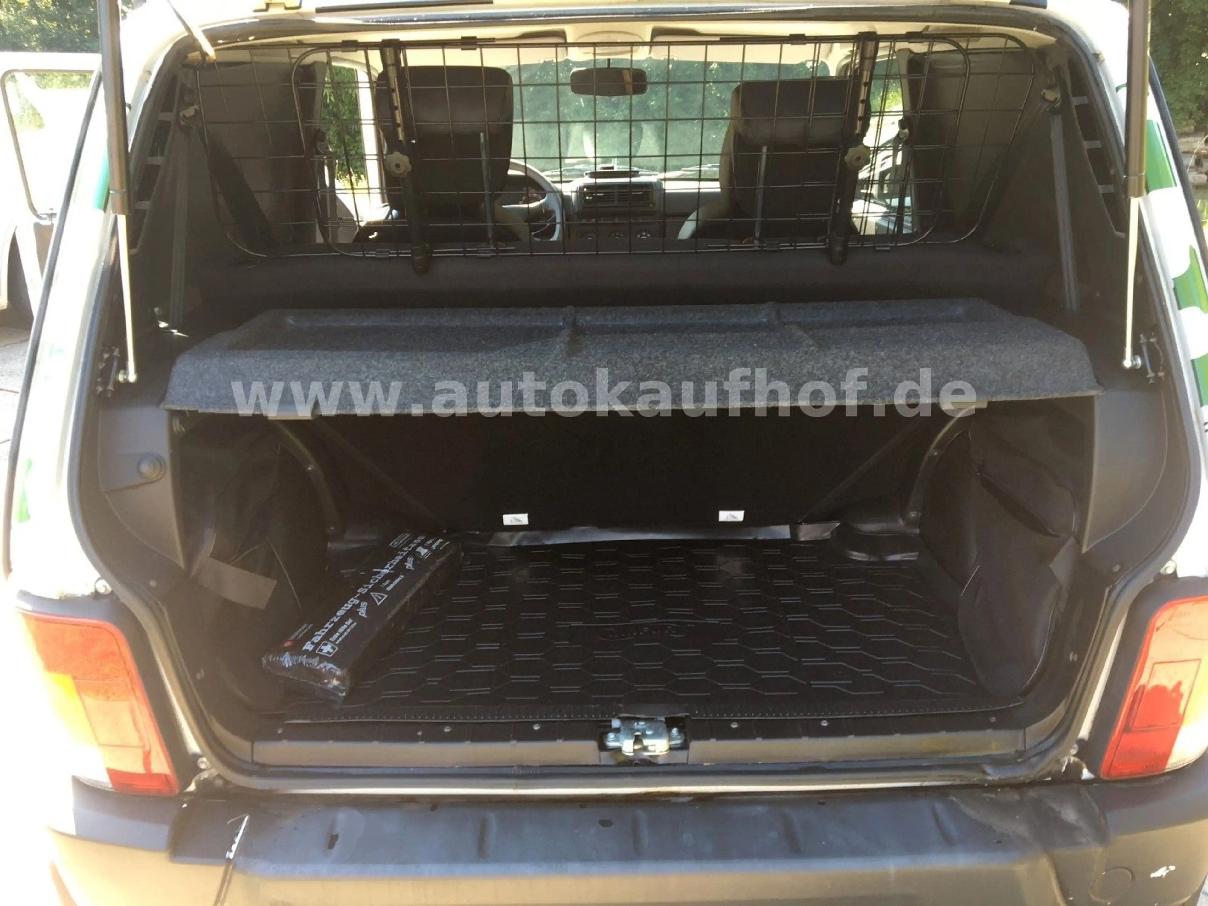 Lada Niva 4x4 Urban Legend *Klima, nur 7900 km!!* — photo 12