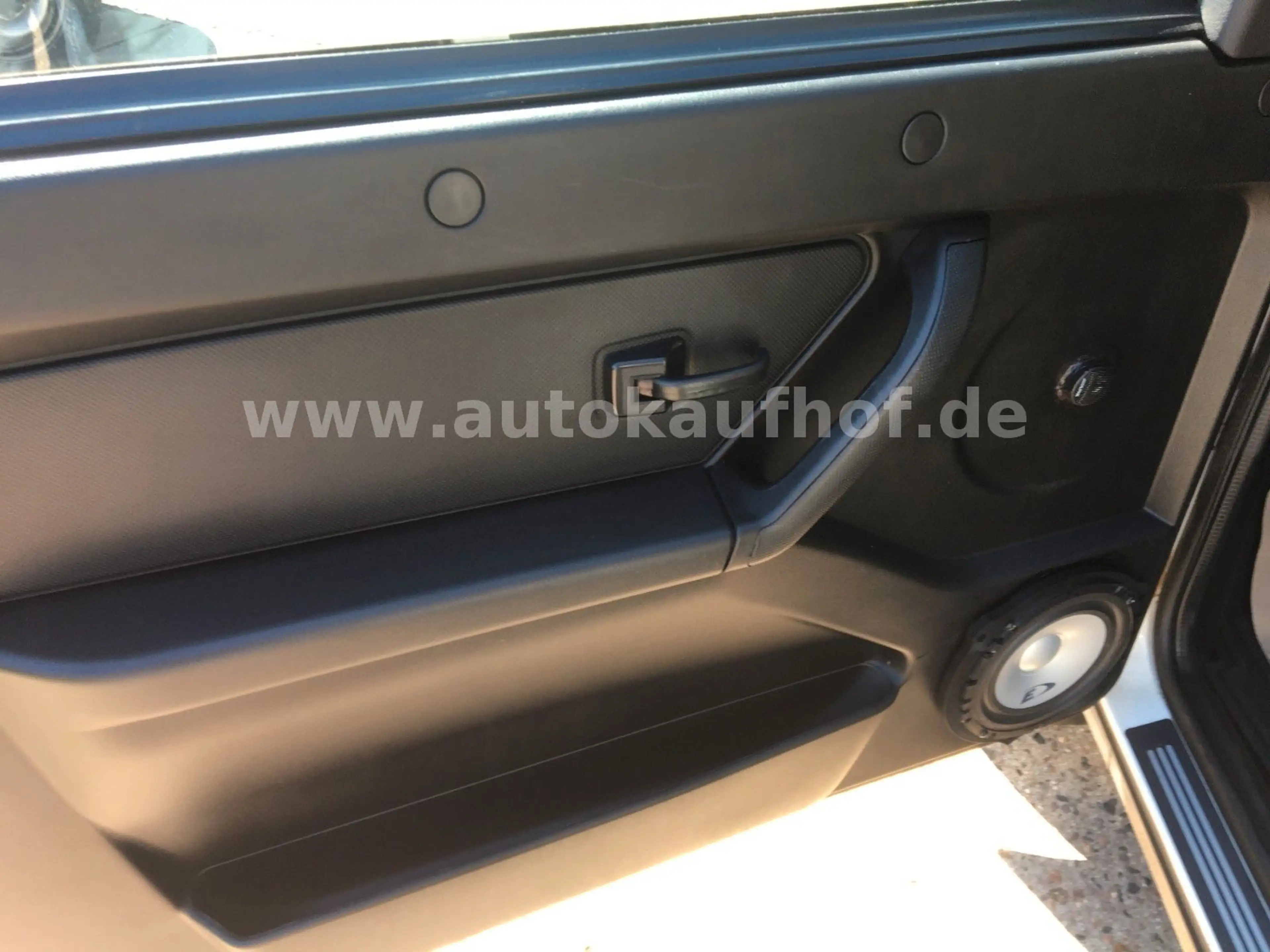 Lada Niva 4x4 Urban Legend *Klima, nur 7900 km!!* — photo 14