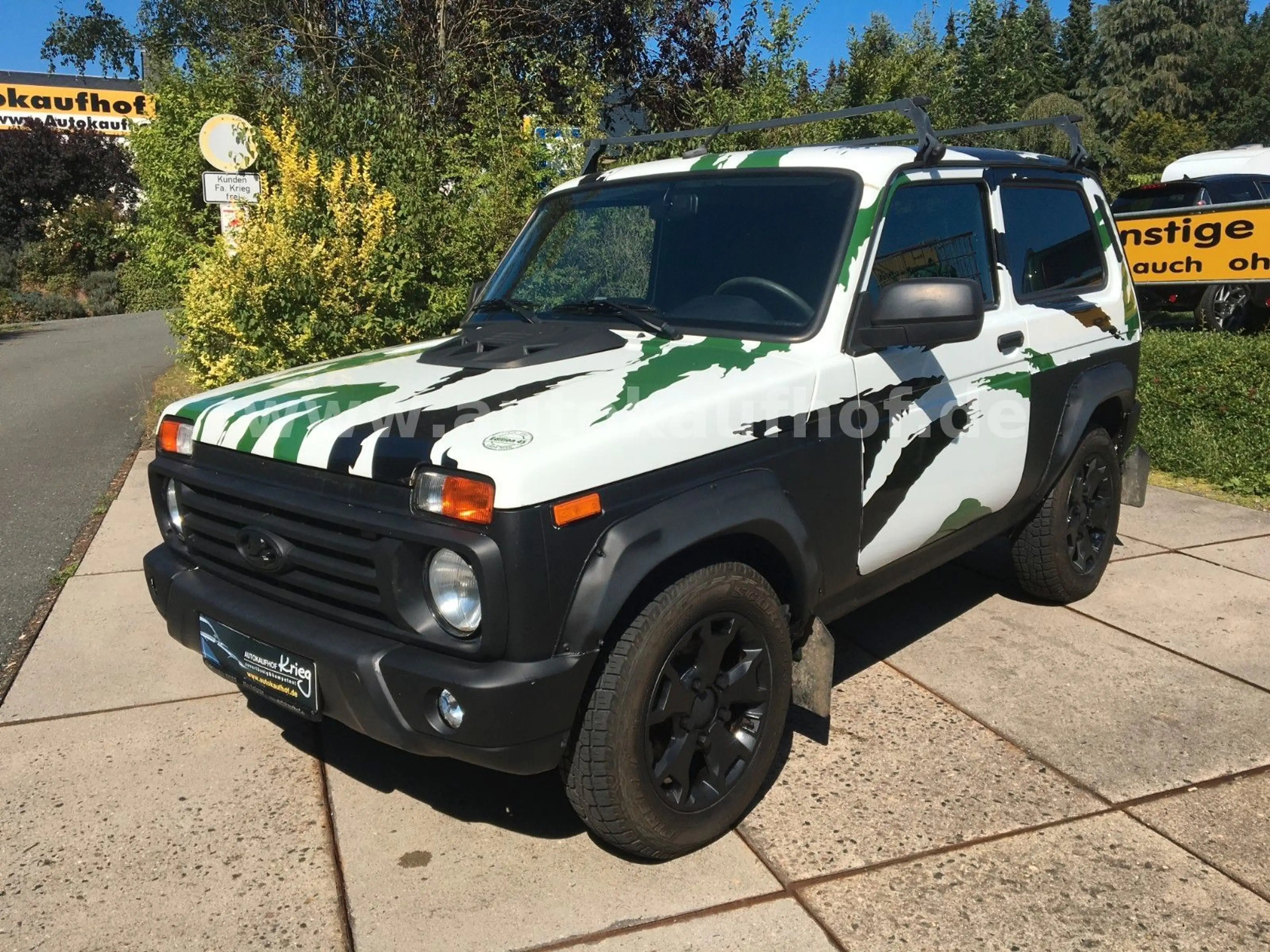 Lada Niva 4x4 Urban Legend *Klima, nur 7900 km!!* — photo 3