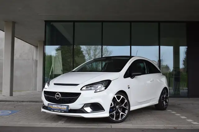 Opel Corsa 1.6Turbo  OPC 207pk*Recaro*Navi*Weinig KM