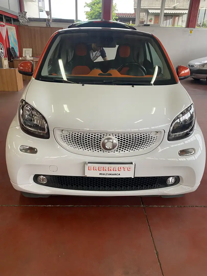 smart forTwo 1.0 mhd Hi-tech 71cv Oranj - 1