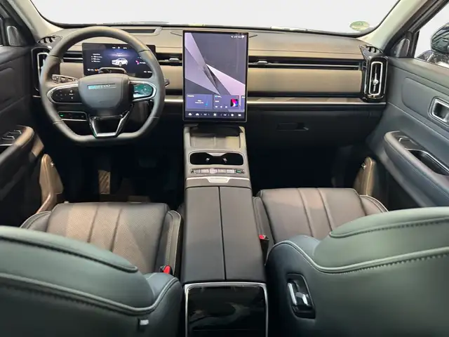 Jaecoo J7 view 9