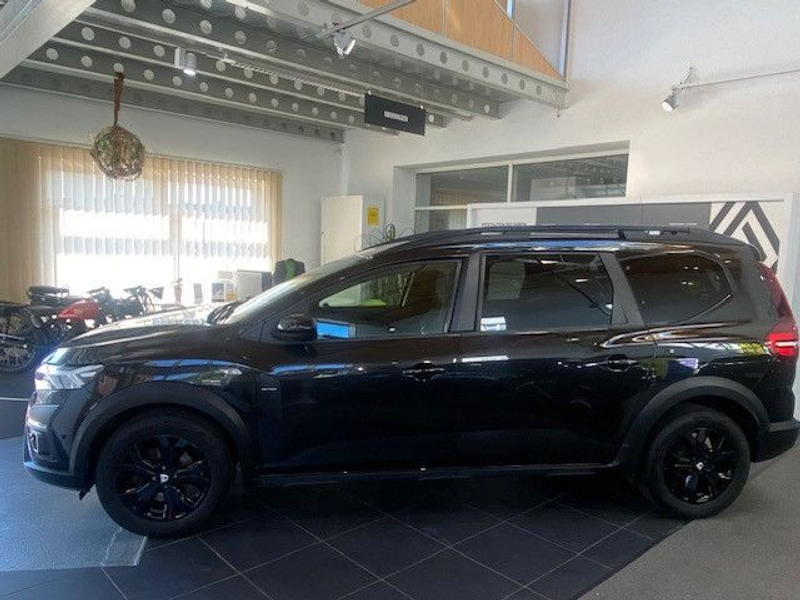 Dacia Jogger TCe 110 7-Sitzer — photo 5