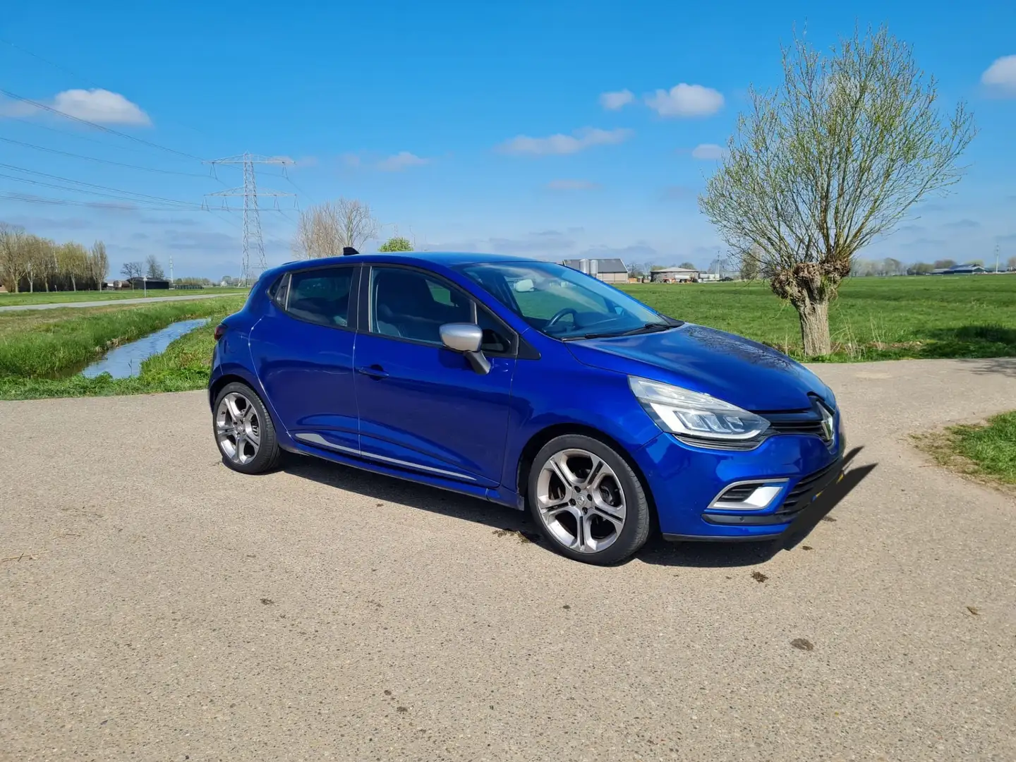 Renault Clio 1.2 TCe Intens Blauw - 1