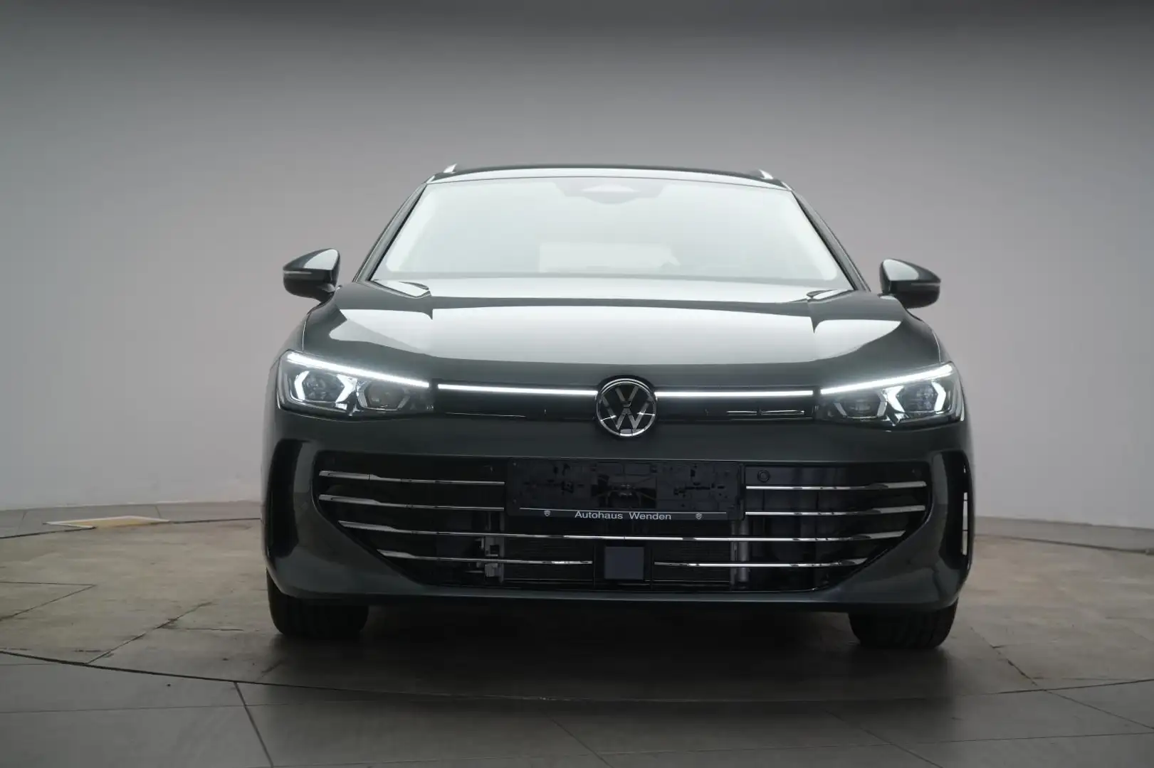 Volkswagen Passat 1.5 e-TSI  DSG ACC/Kamera/HUD/Virtual/Lan Gris - 2