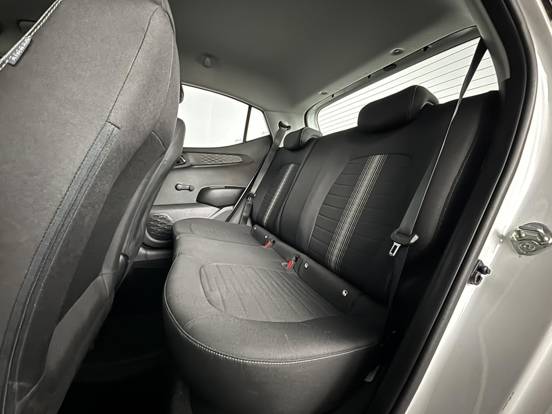 Hyundai i10 1.0 Comfort | Airco | Cruise control | Apple carpl — photo 15
