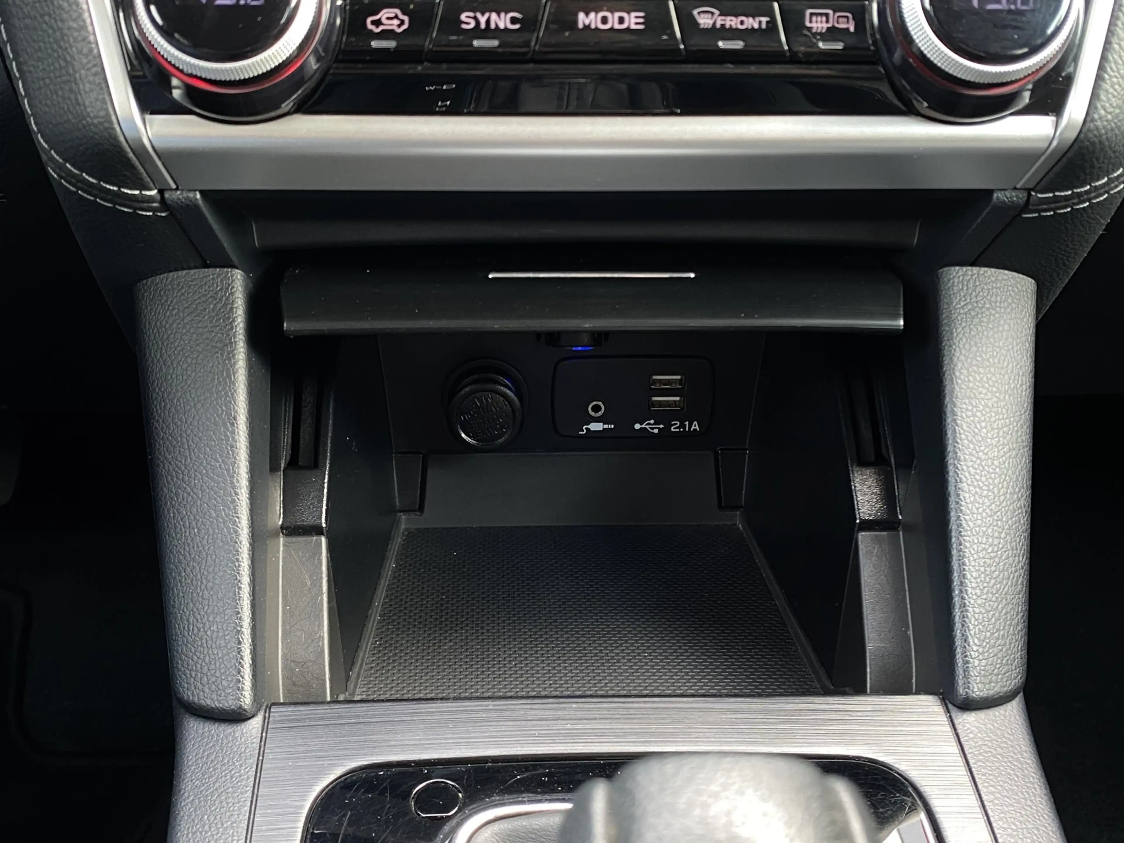 Subaru OUTBACK 2.5i Premium | Trekhaak | Opendak | Apple Carplay — photo 35