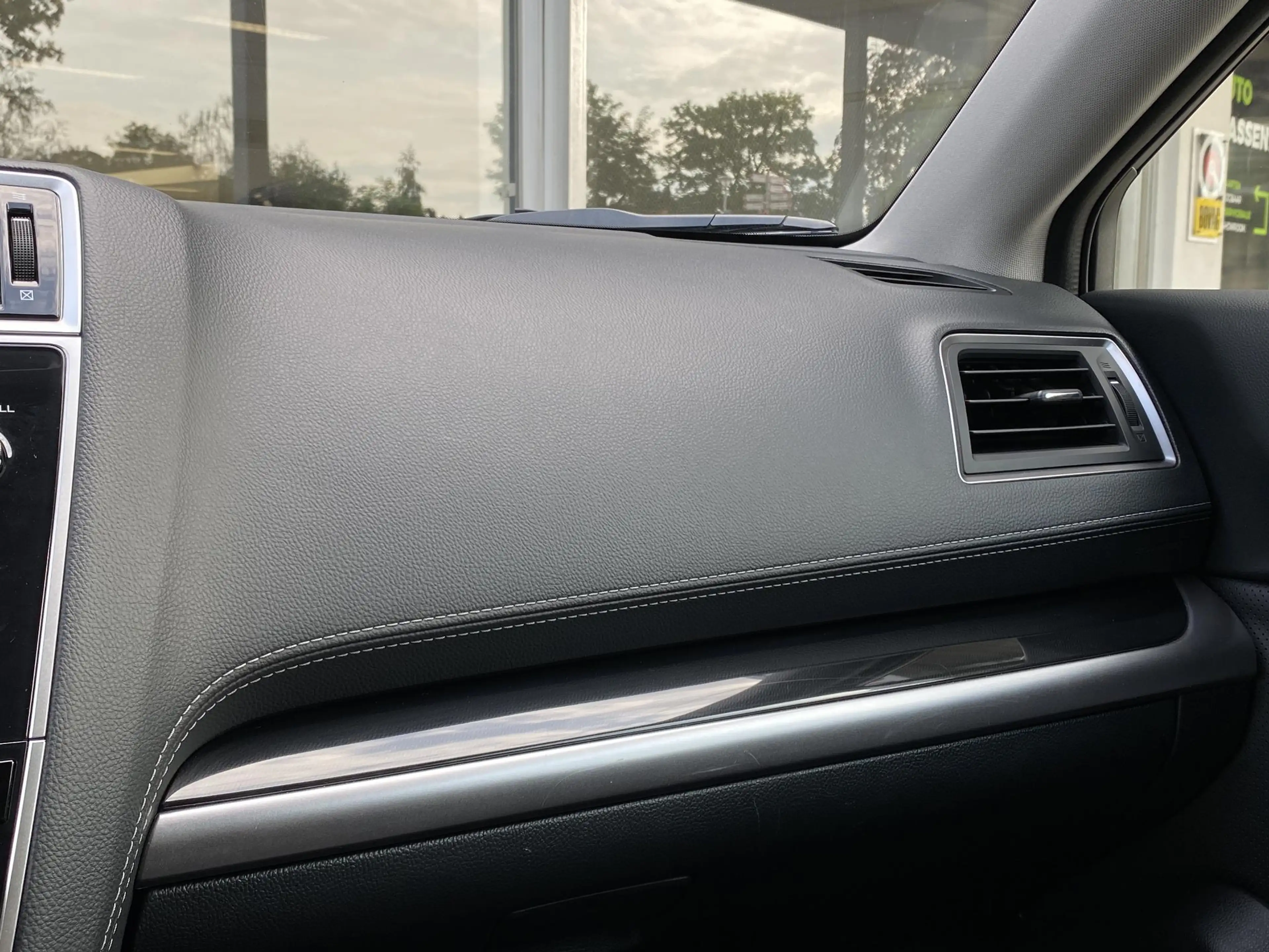 Subaru OUTBACK 2.5i Premium | Trekhaak | Opendak | Apple Carplay — photo 40