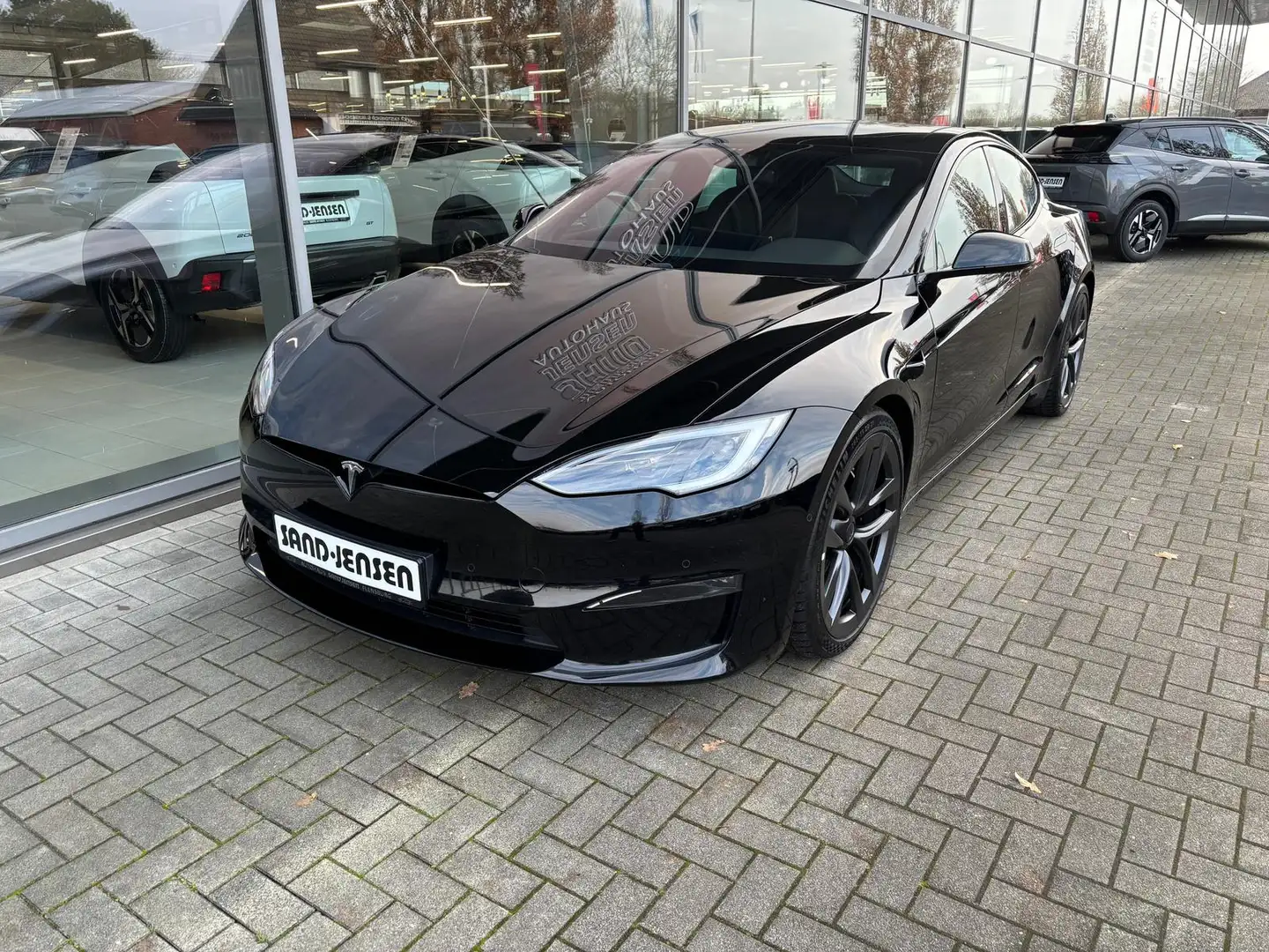 Tesla Model S Plaid 1020PS Pano 21" Carbon Yoke Luft Noir - 2