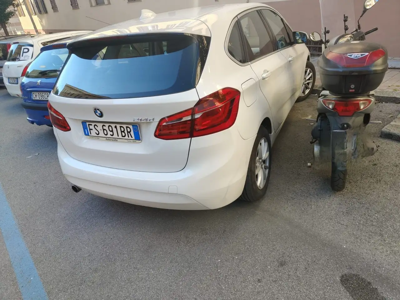 BMW 214