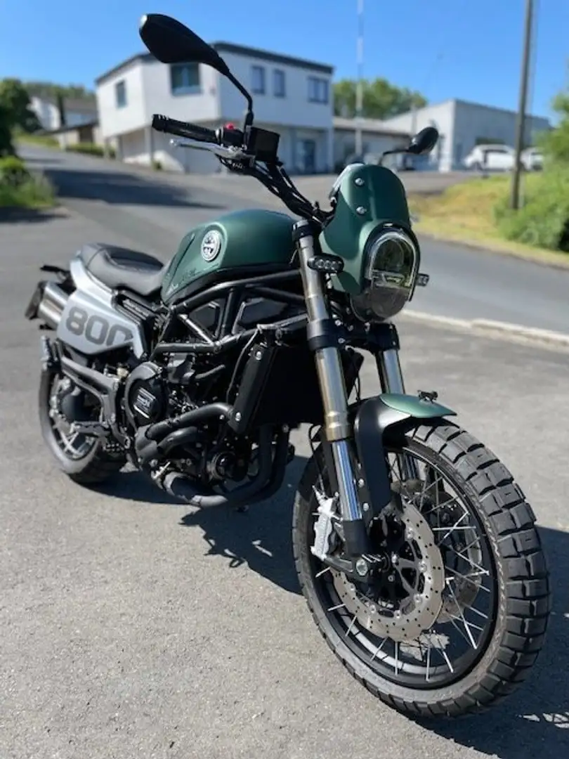 Benelli Leoncino 800 Trail - Aktionspreis - erst 350km gelaufen Grün - 1