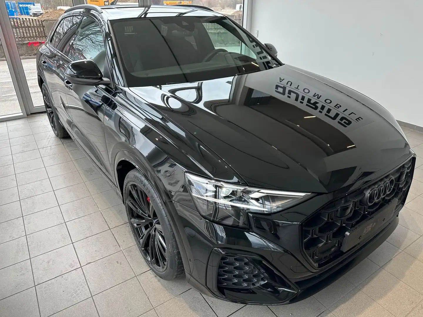 Audi Q8 50 TDI FACELIFT/MY25/SLine/Cam/Carbon/Pano/23 Schwarz - 2