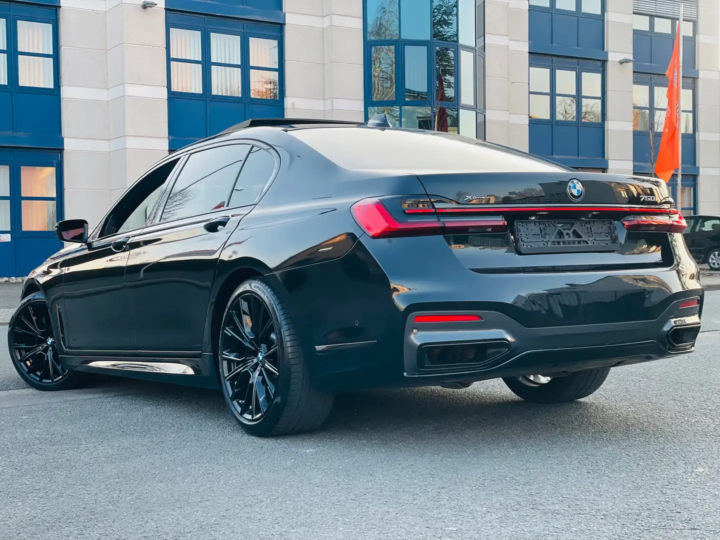 BMW 750 750Li xDrive M-SPORT LANG/GARANTIE/LASER/GESTIK !! Fekete - 2